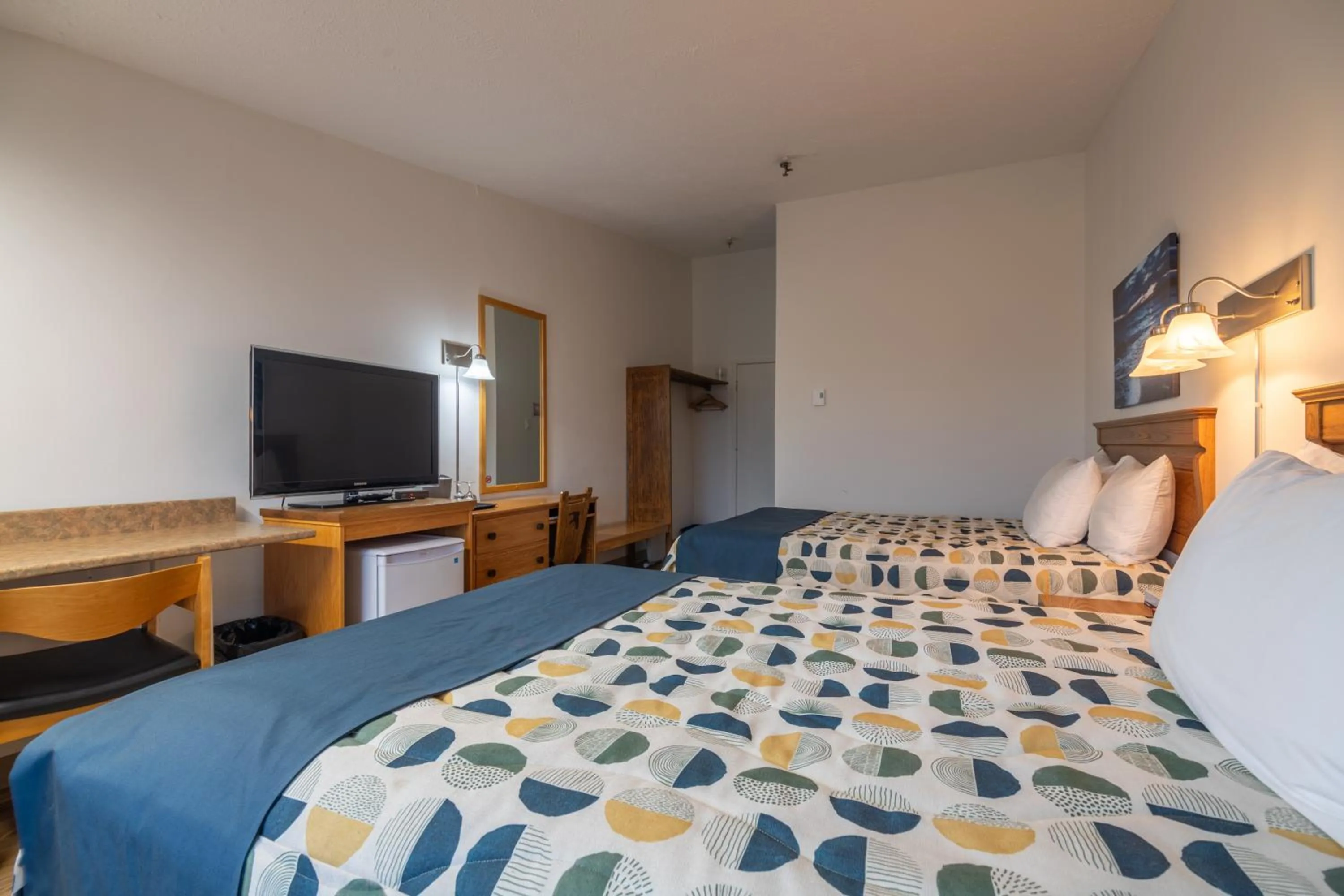 Bedroom in Hôtel Les Mouettes