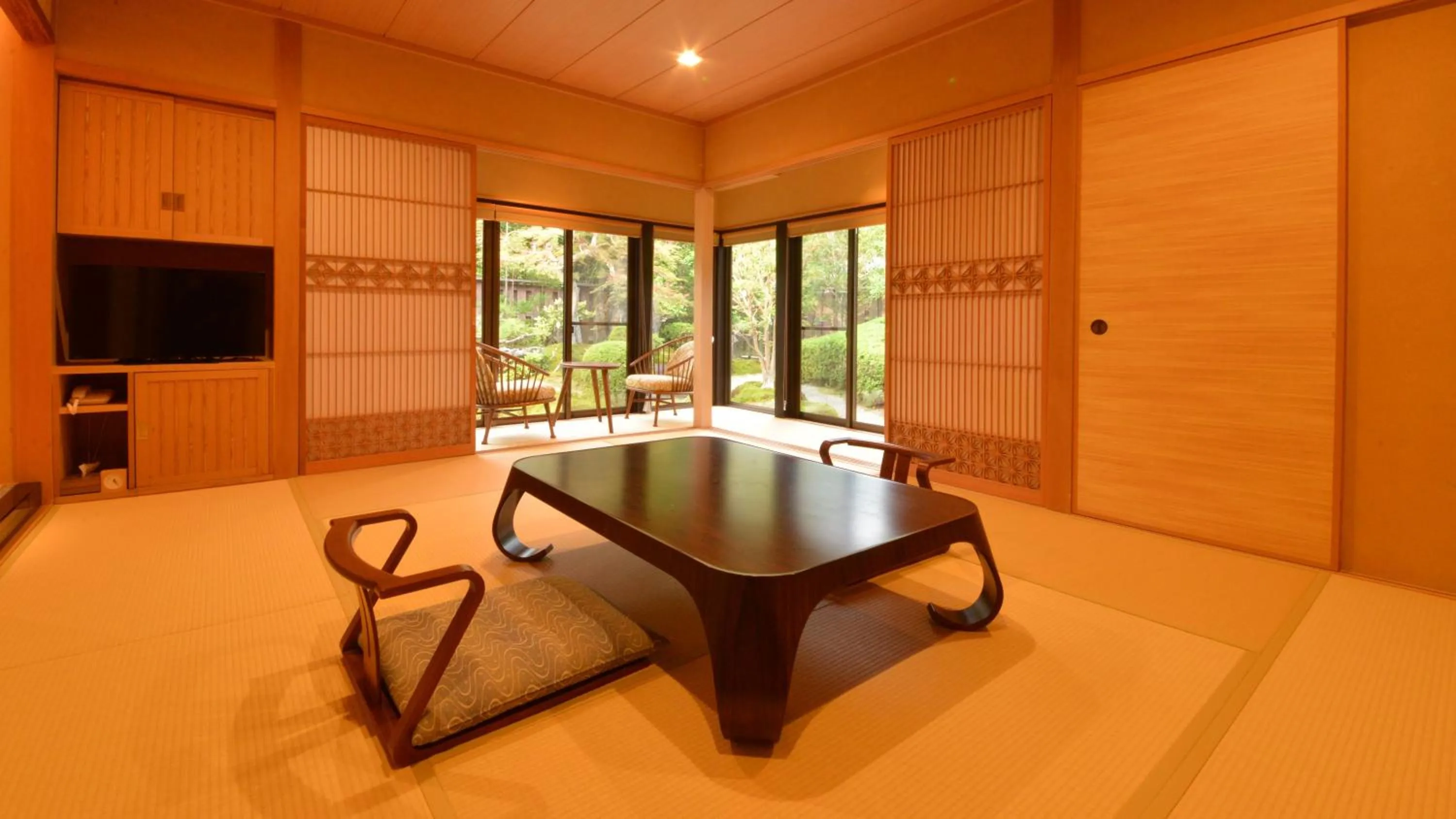Living room in Japanese Ryokan Seryo