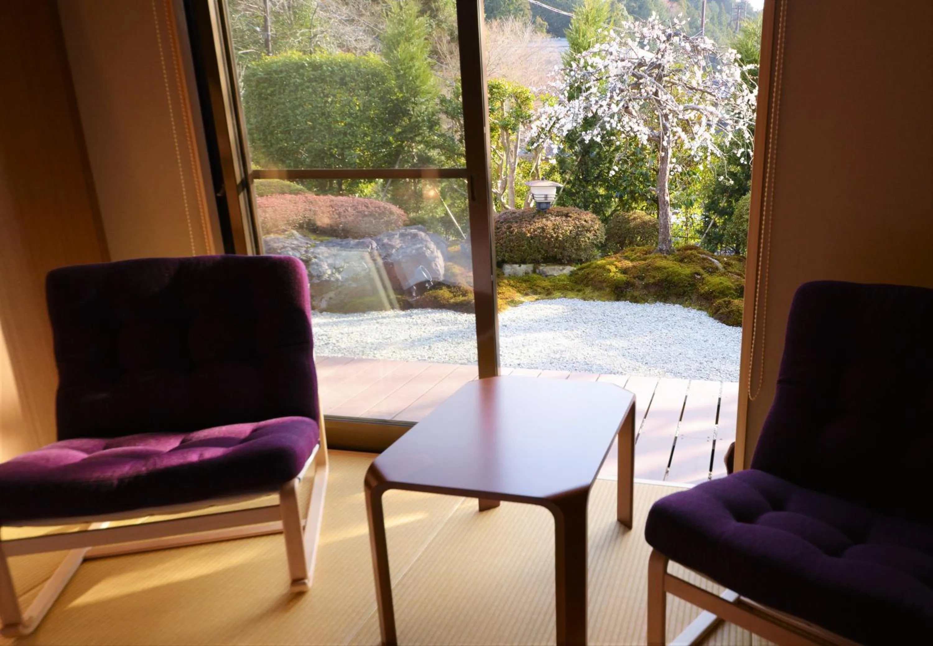 Photo of the whole room in Japanese Ryokan Seryo