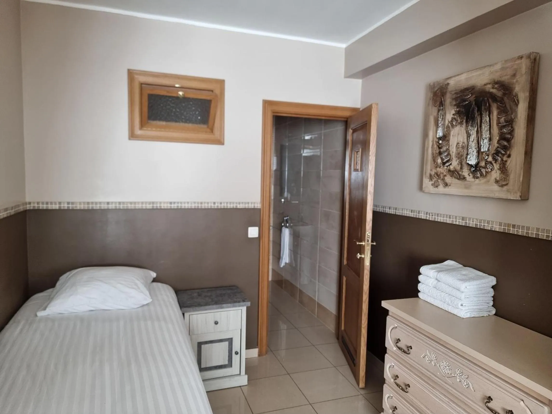 Bed in Aparthotel Résidence Bara Midi