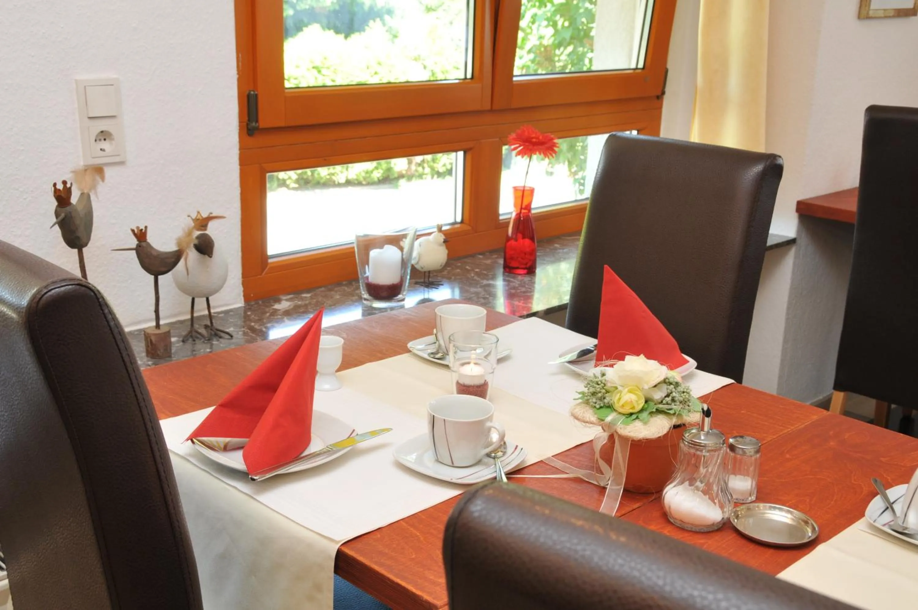 Restaurant/places to eat in Pension Bella Vista