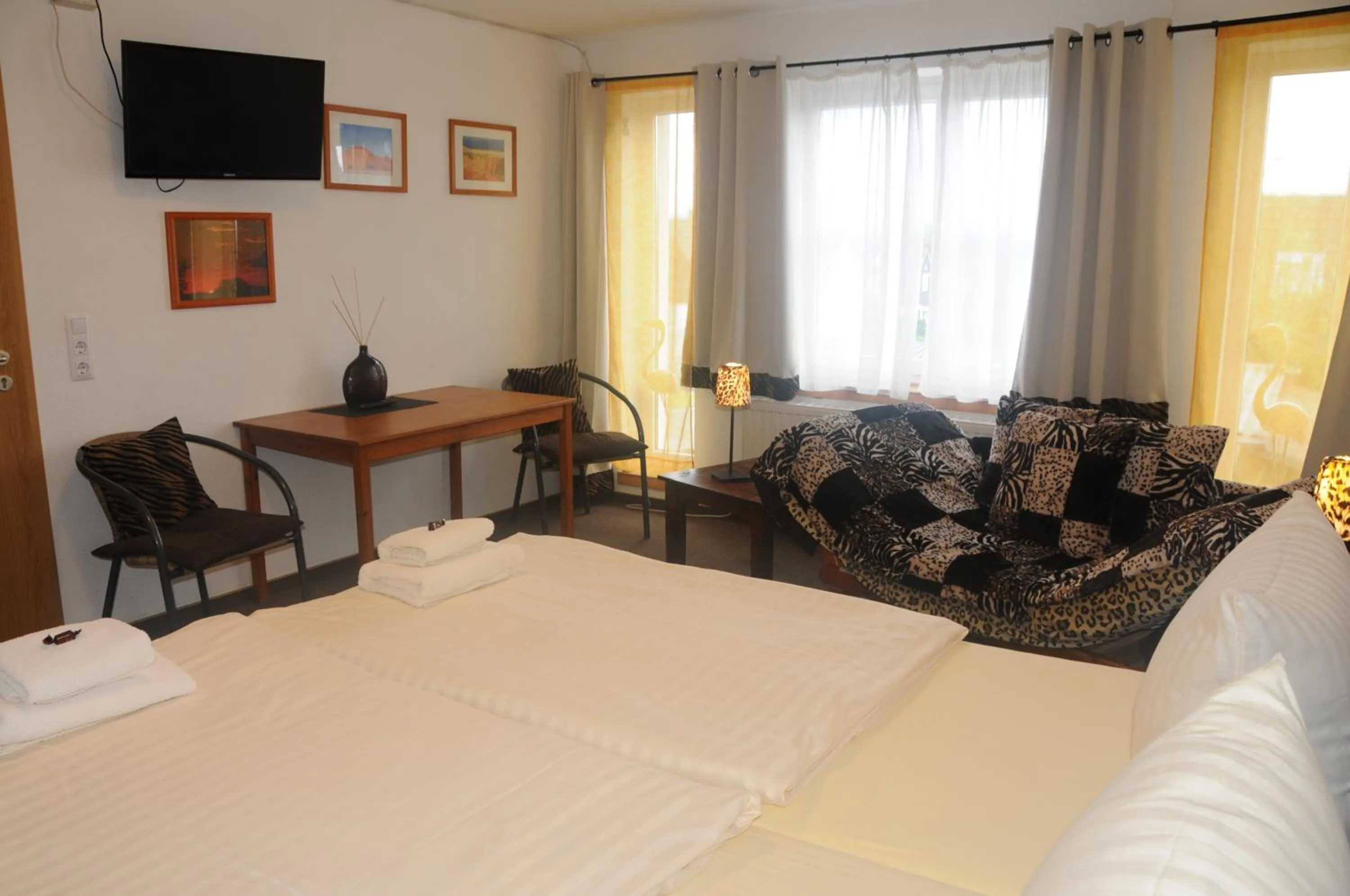 Photo of the whole room, Bed in Pension Bella Vista