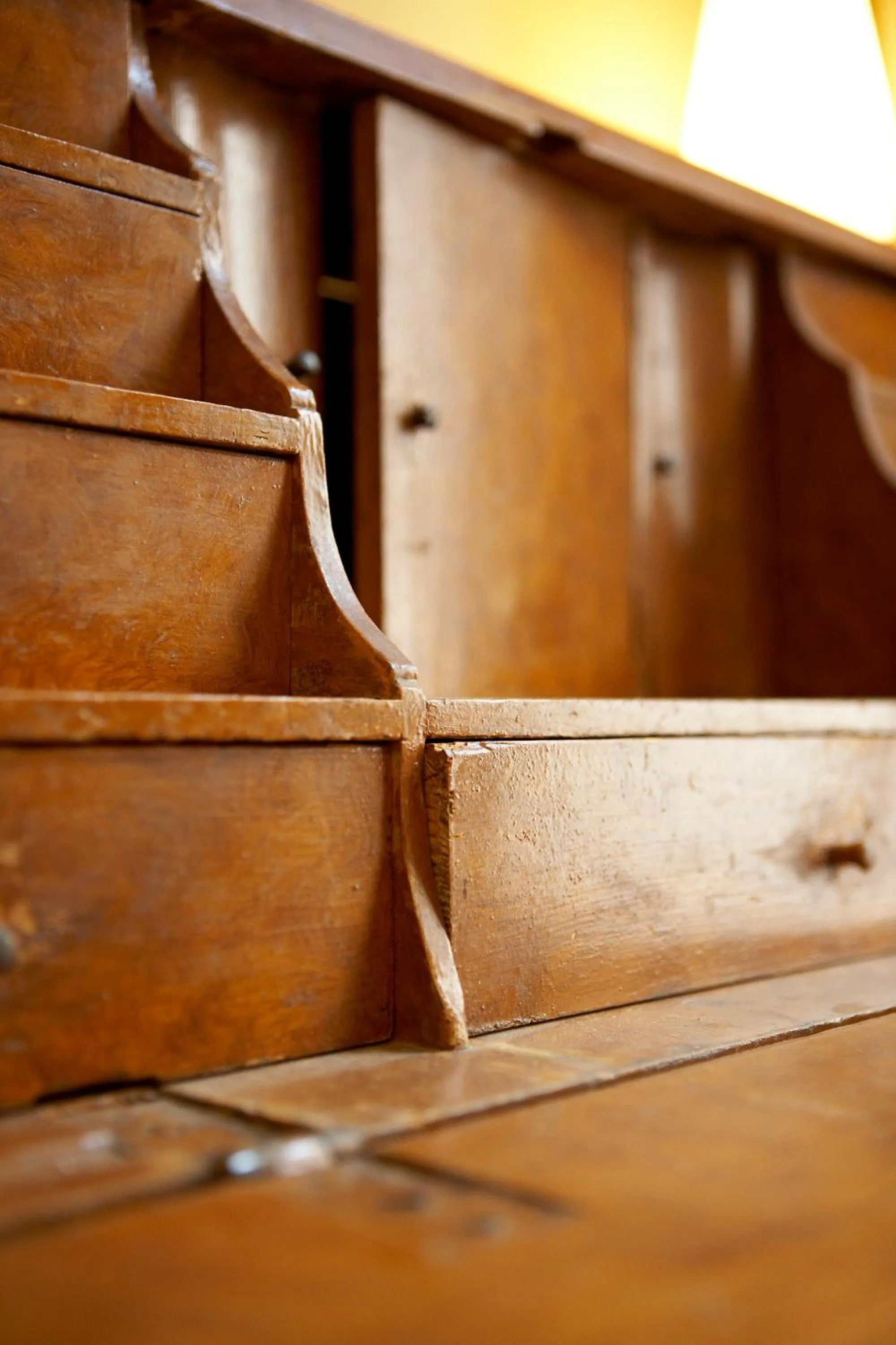 Decorative detail in Le Vaudeville