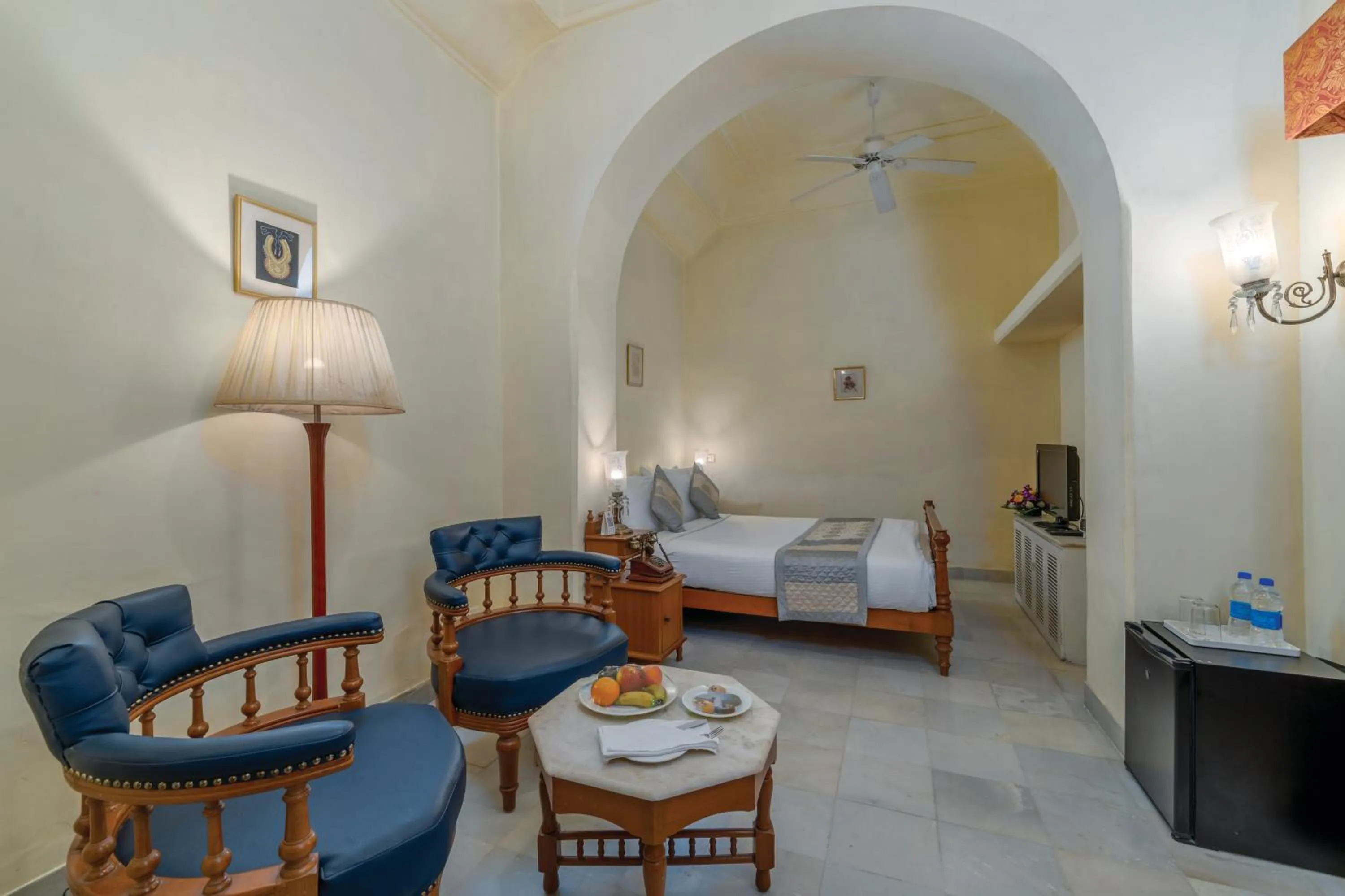 Photo of the whole room, Bed in Chomu Palace Jaipur - A Heritage Hotel