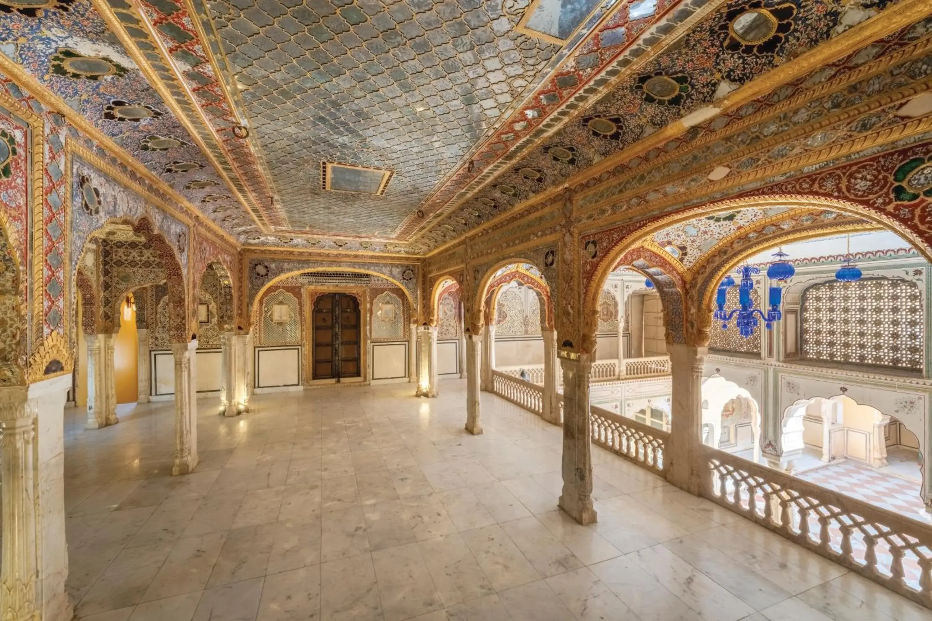 Lounge or bar in Chomu Palace Jaipur - A Heritage Hotel Lounge or bar in Chomu Palace Jaipur - A Heritage Hotel