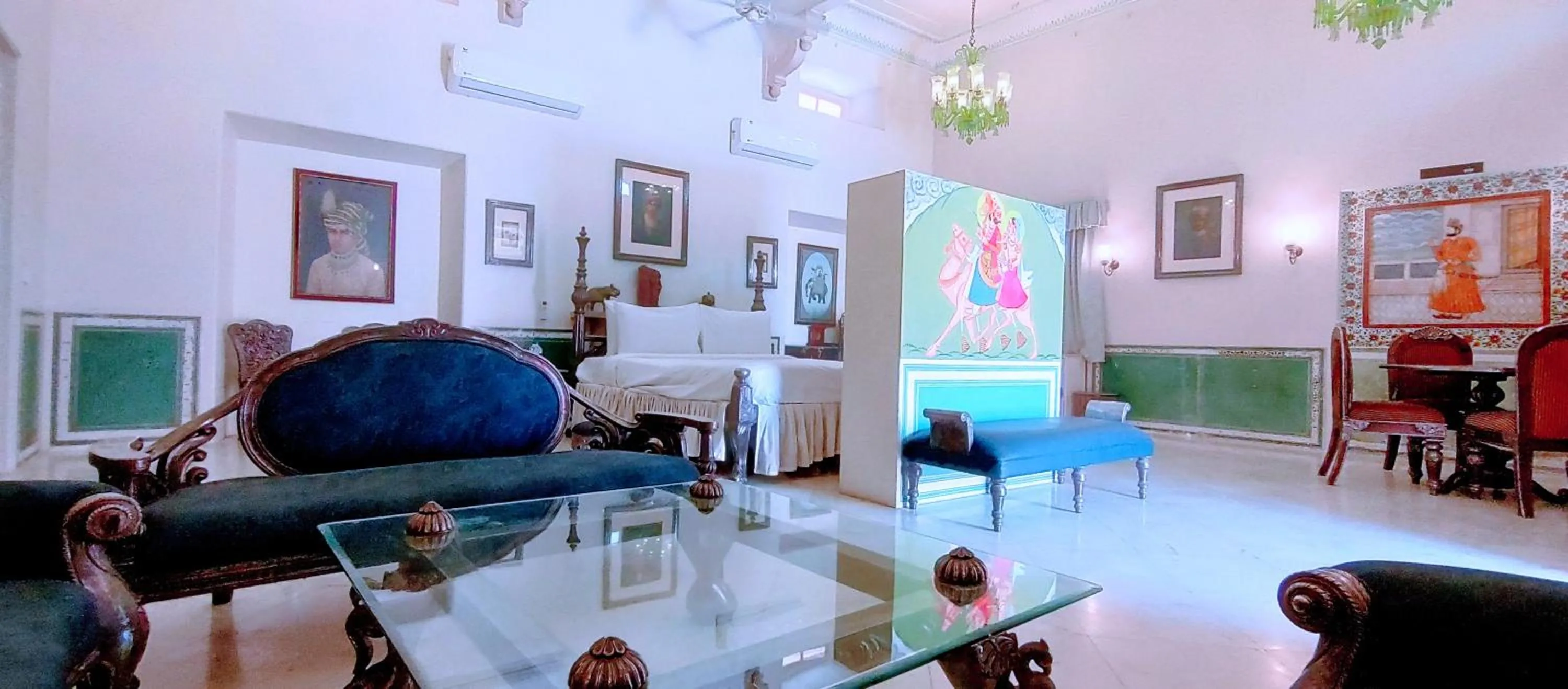Living room in Chomu Palace Jaipur - A Heritage Hotel