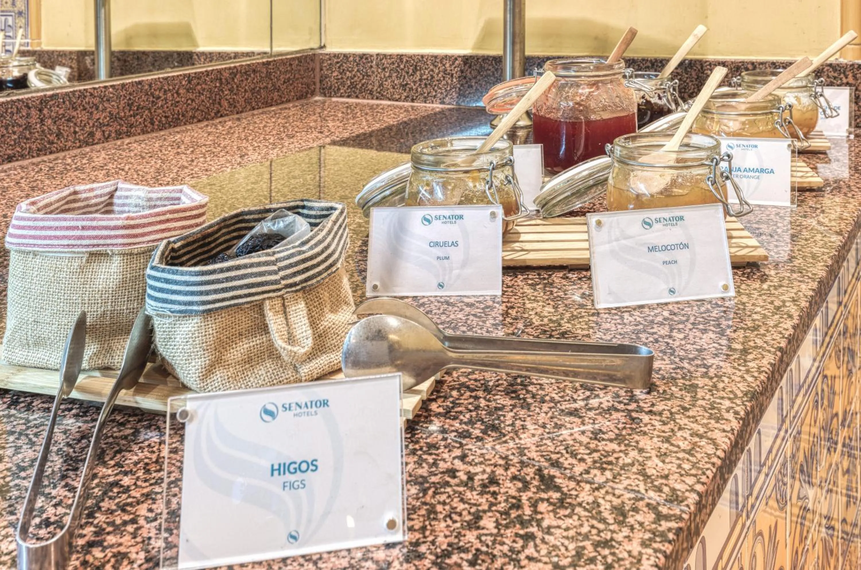 Food and drinks in Senator Marbella