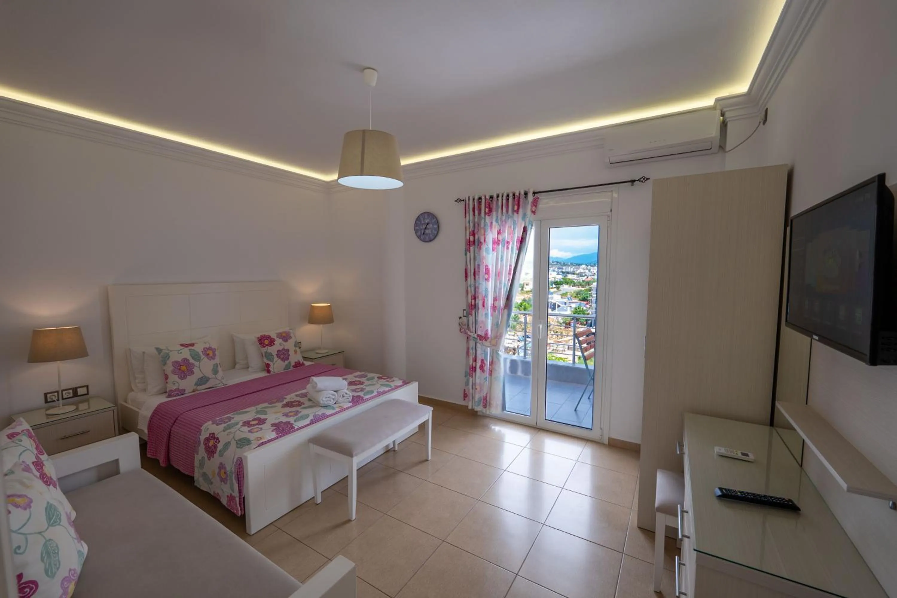 Bedroom, Bed in Hotel Mira Mare