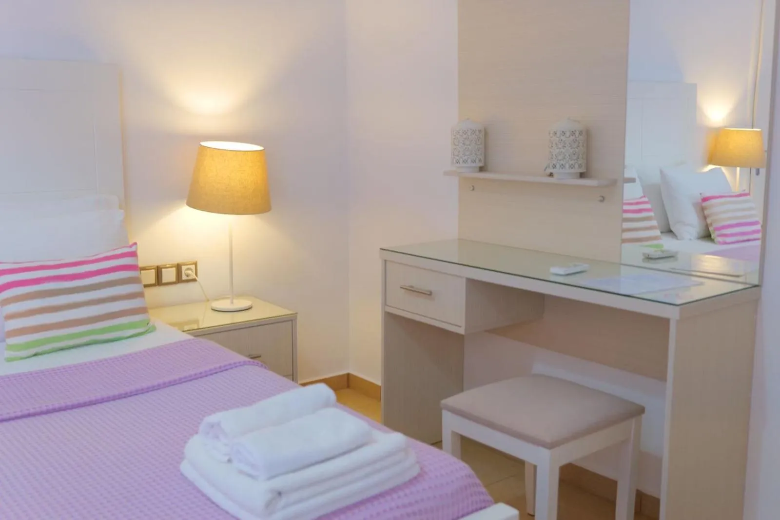 Bedroom, Bed in Hotel Mira Mare