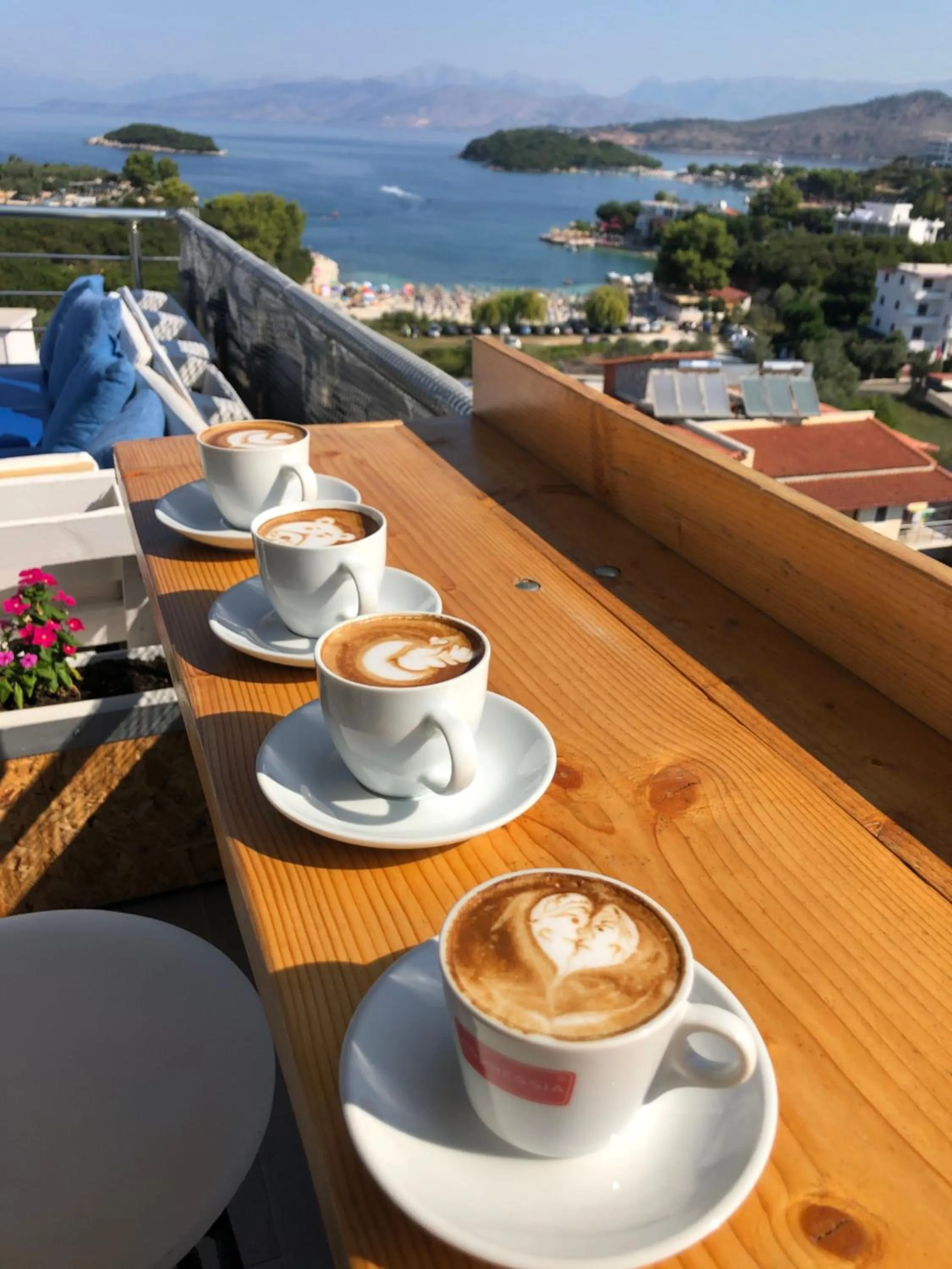 Restaurant/places to eat in Hotel Mira Mare