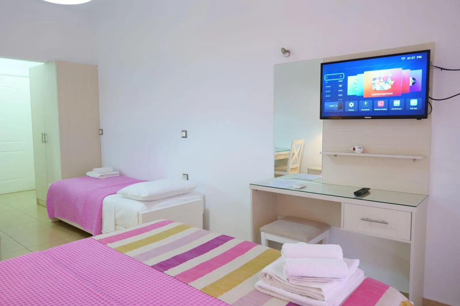 Photo of the whole room, Bed in Hotel Mira Mare