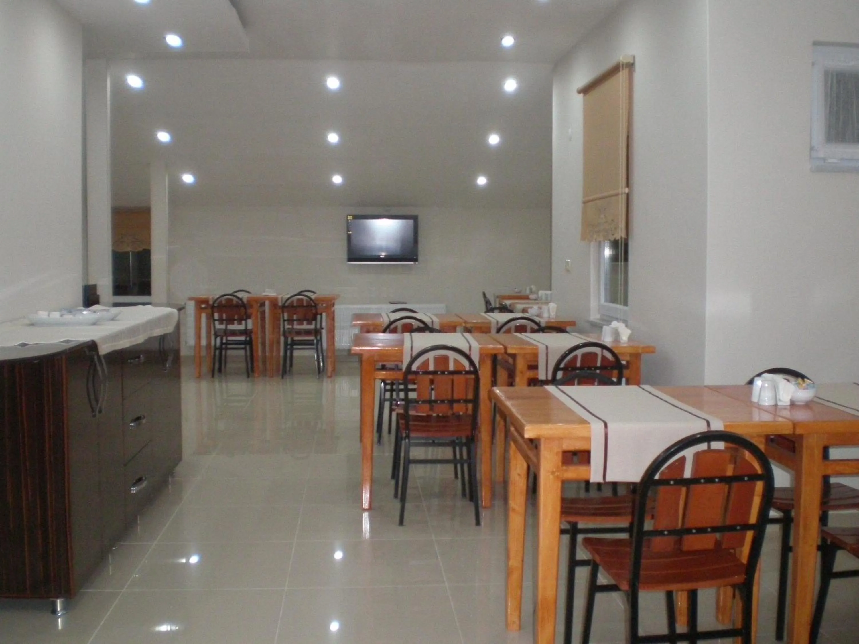 TV and multimedia in Hotel Ejder