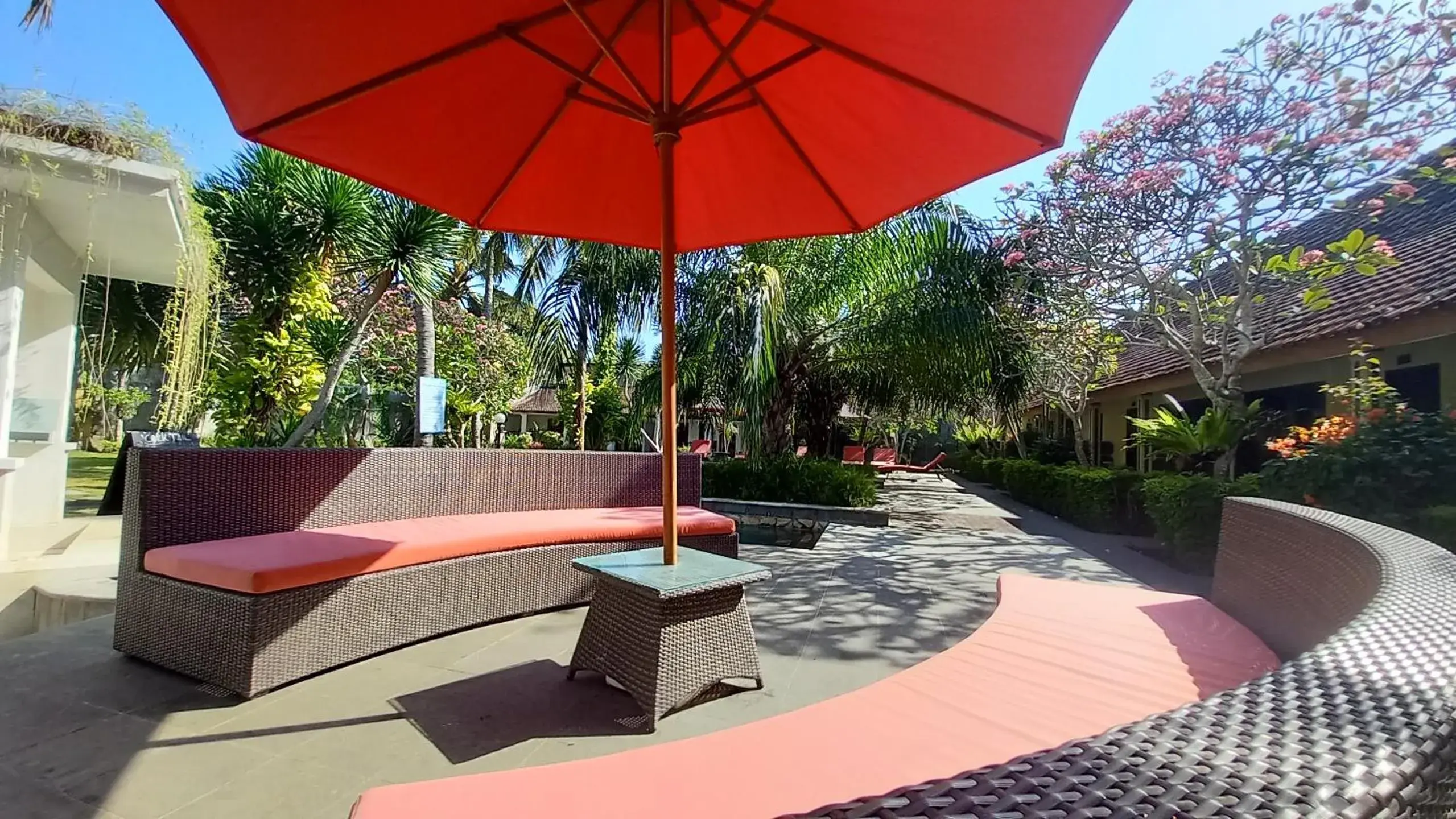 Pool view in Segara Anak Hotel Pool view in Segara Anak Hotel