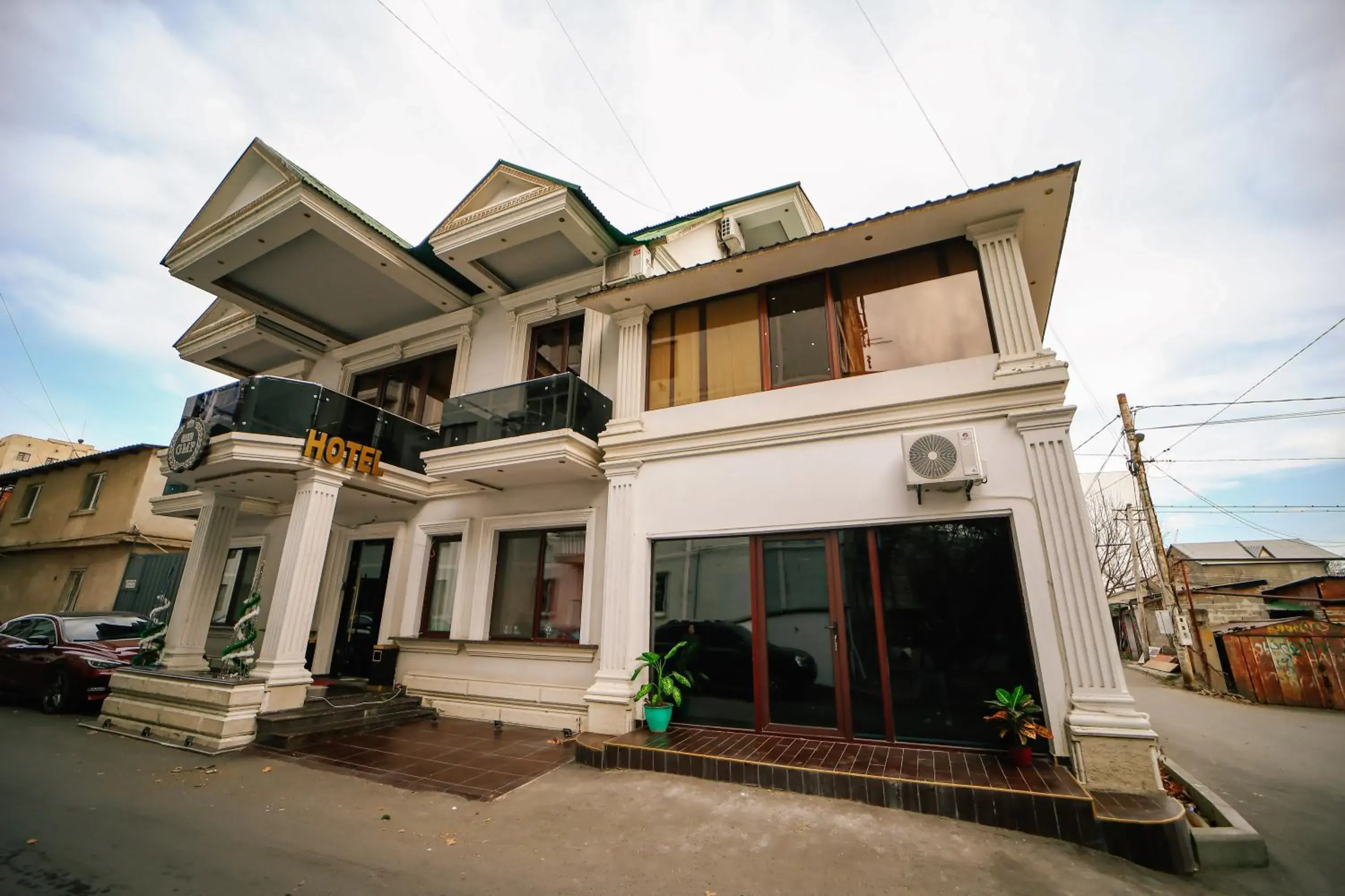 Apartment in Grand GMP Apartment in Grand GMP