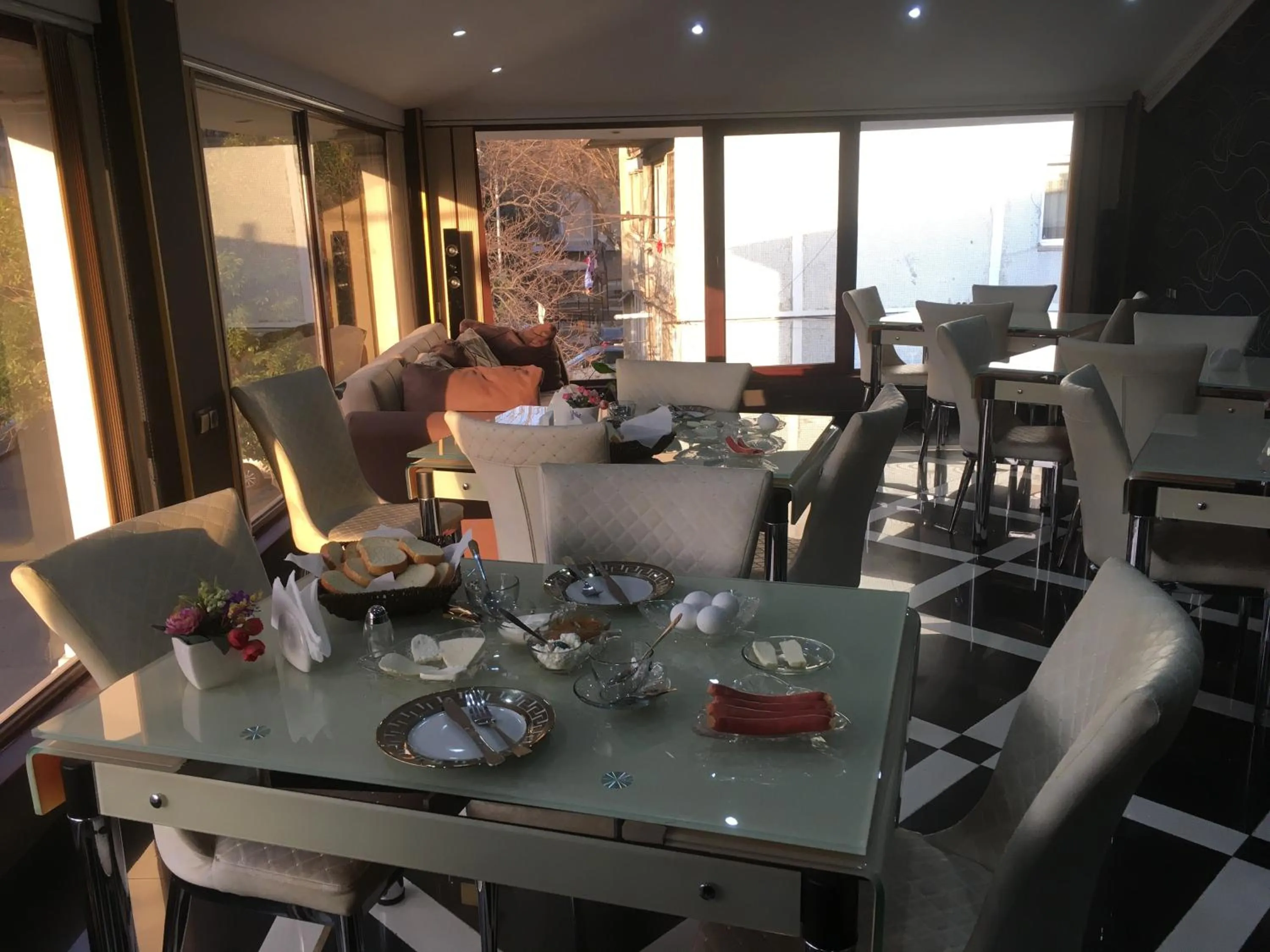 Living room in Grand GMP