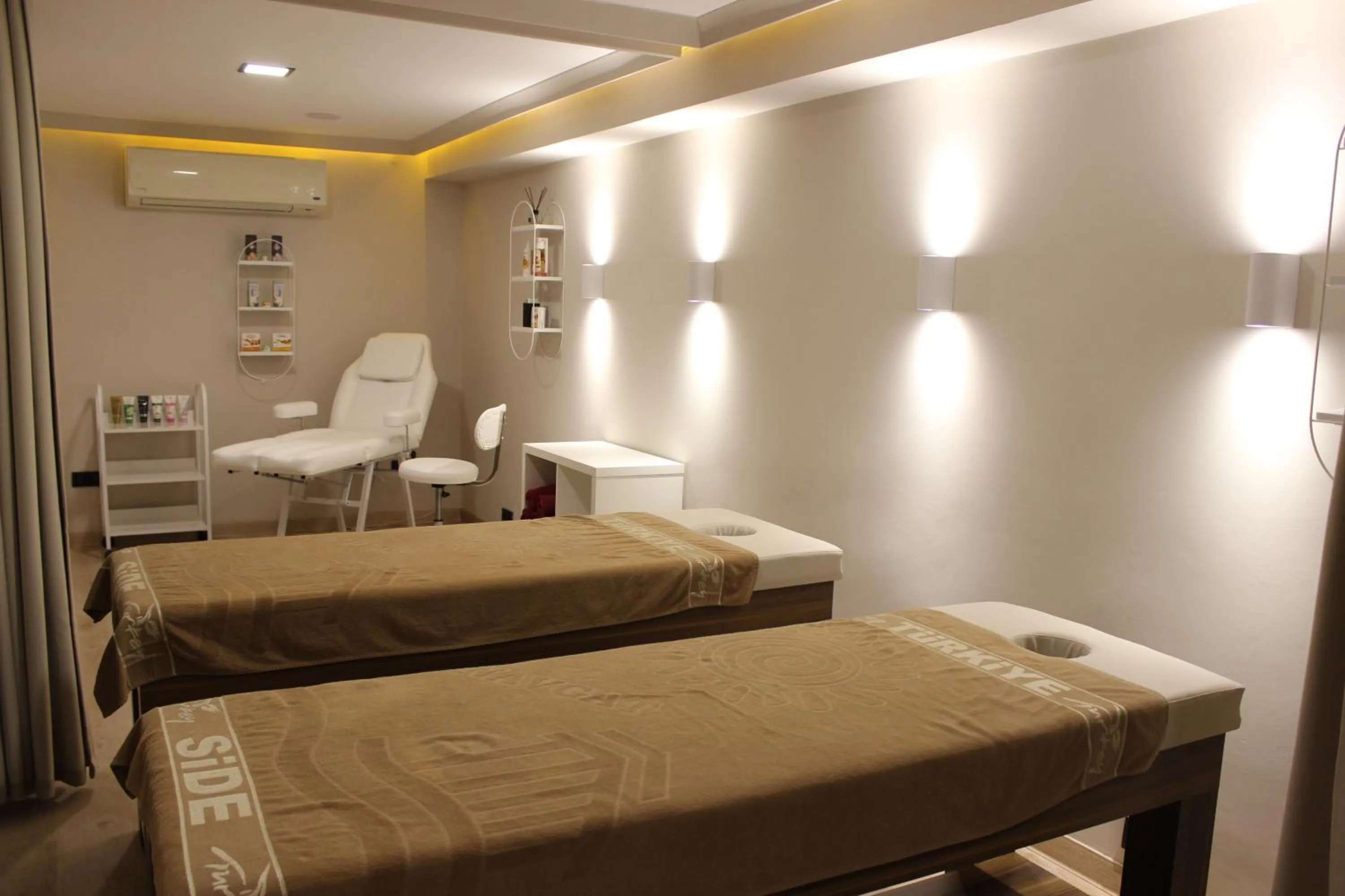 Massage in Savk Hotel