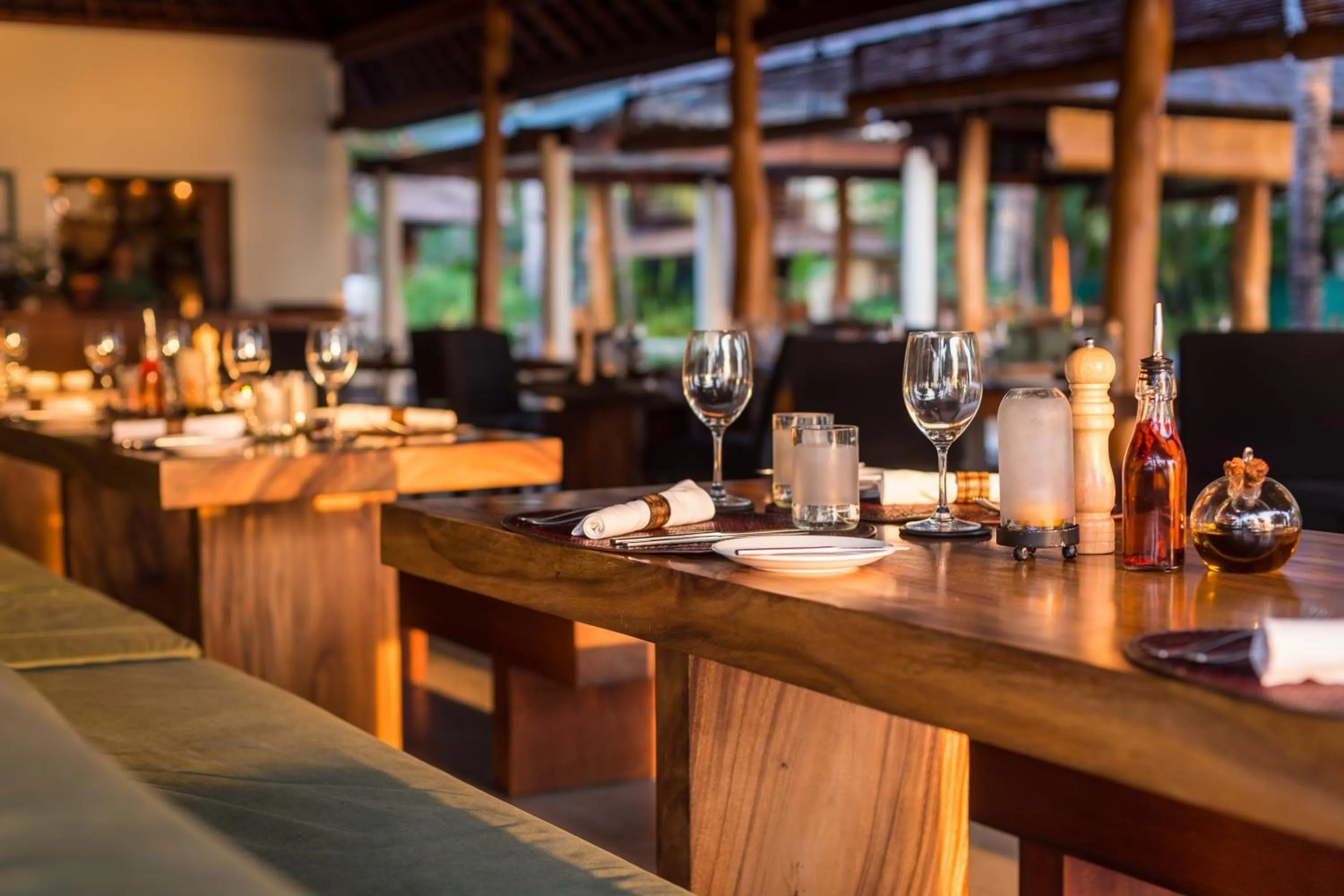 Restaurant/places to eat in Qunci Villas Resort