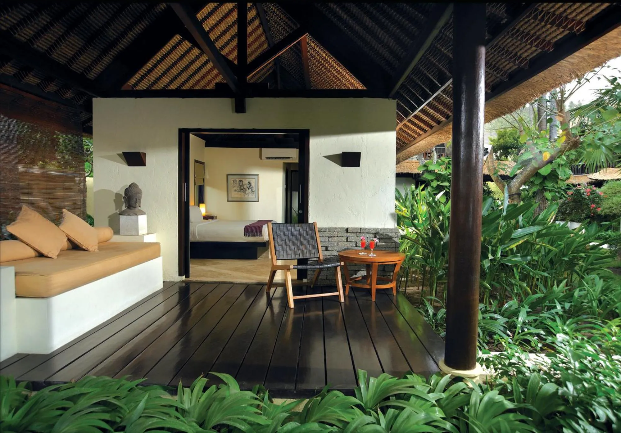 Balcony/Terrace in Qunci Villas Resort