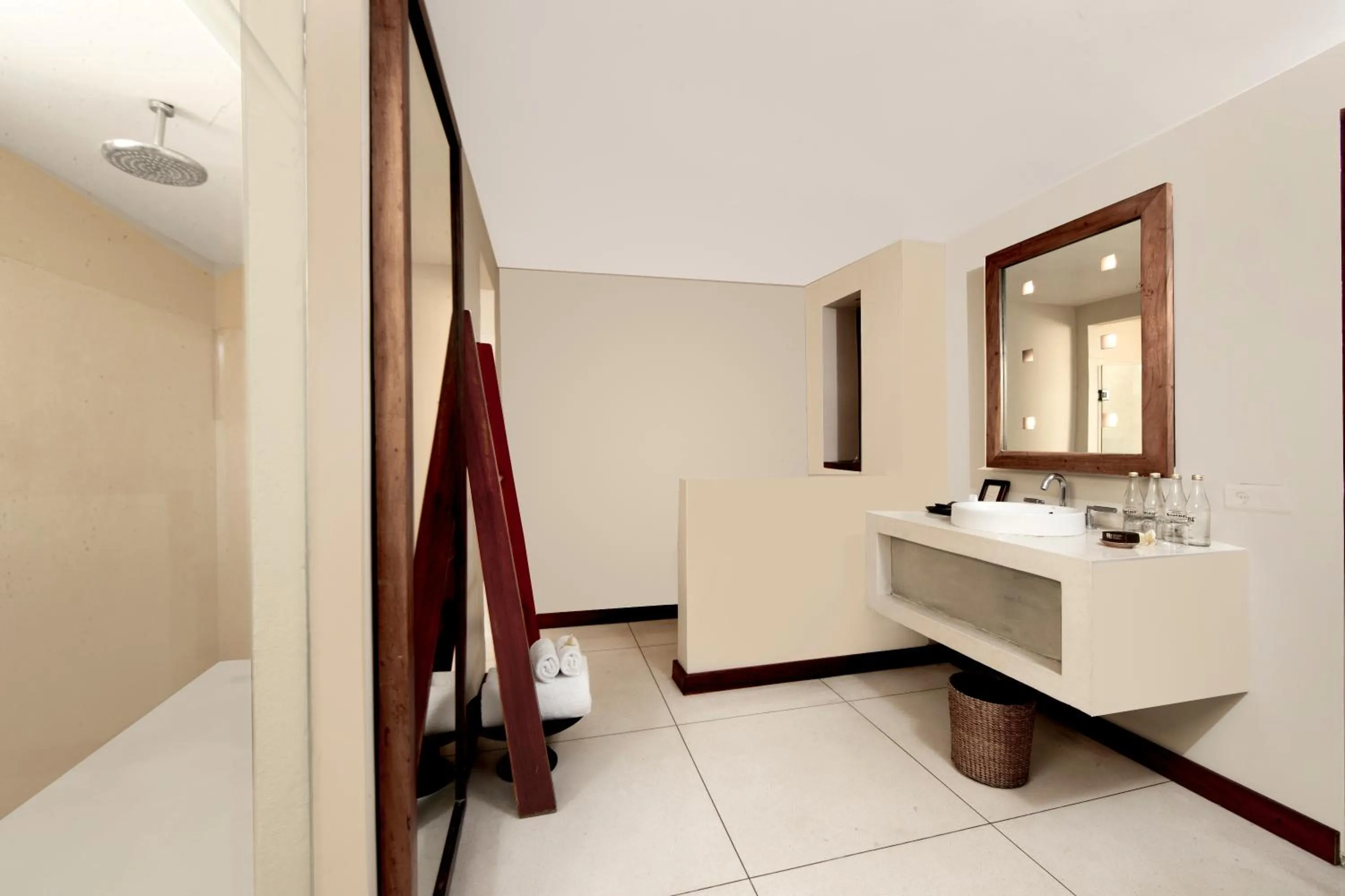 Bathroom in Qunci Villas Resort