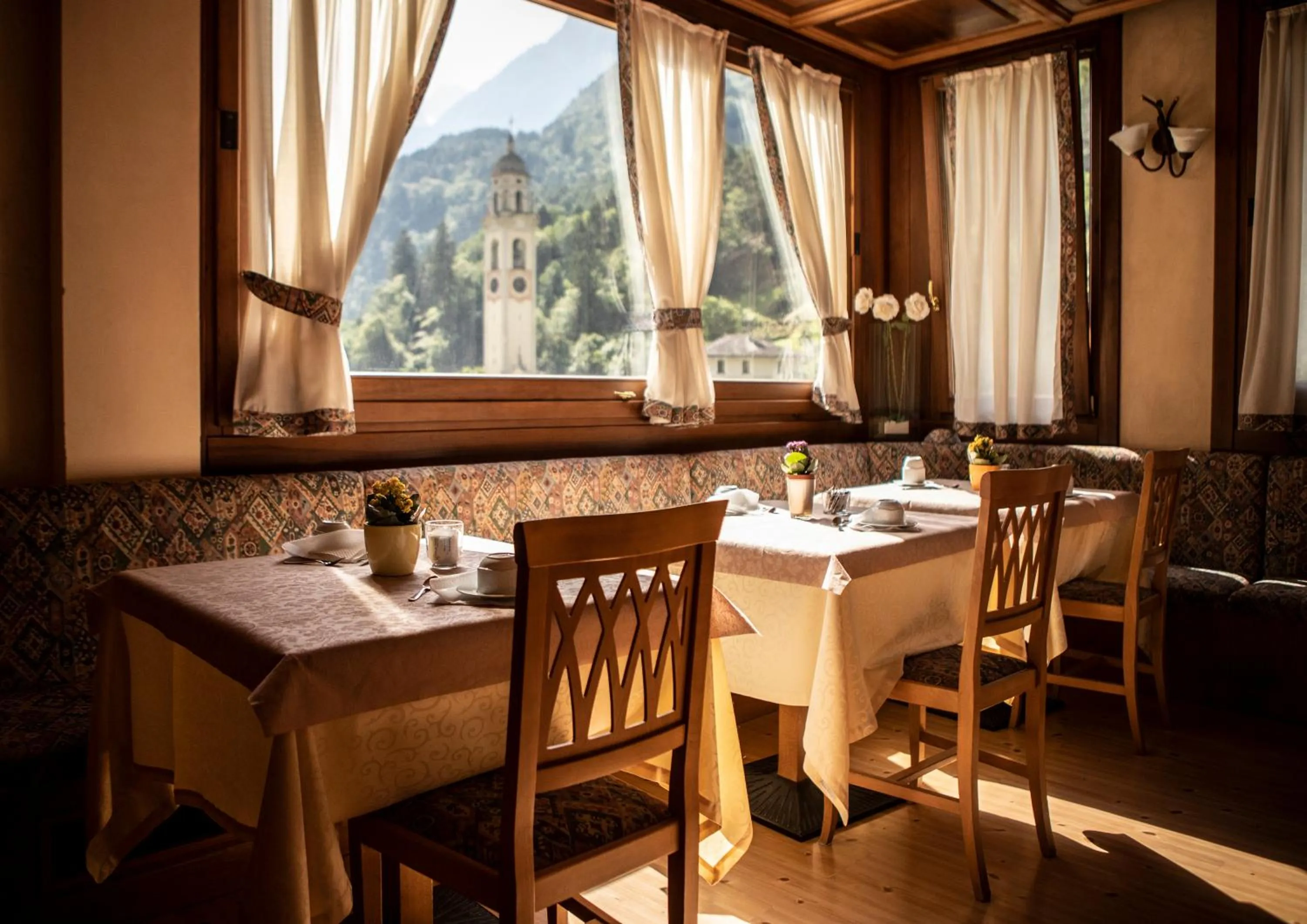 Buffet breakfast in Hotel Piuro