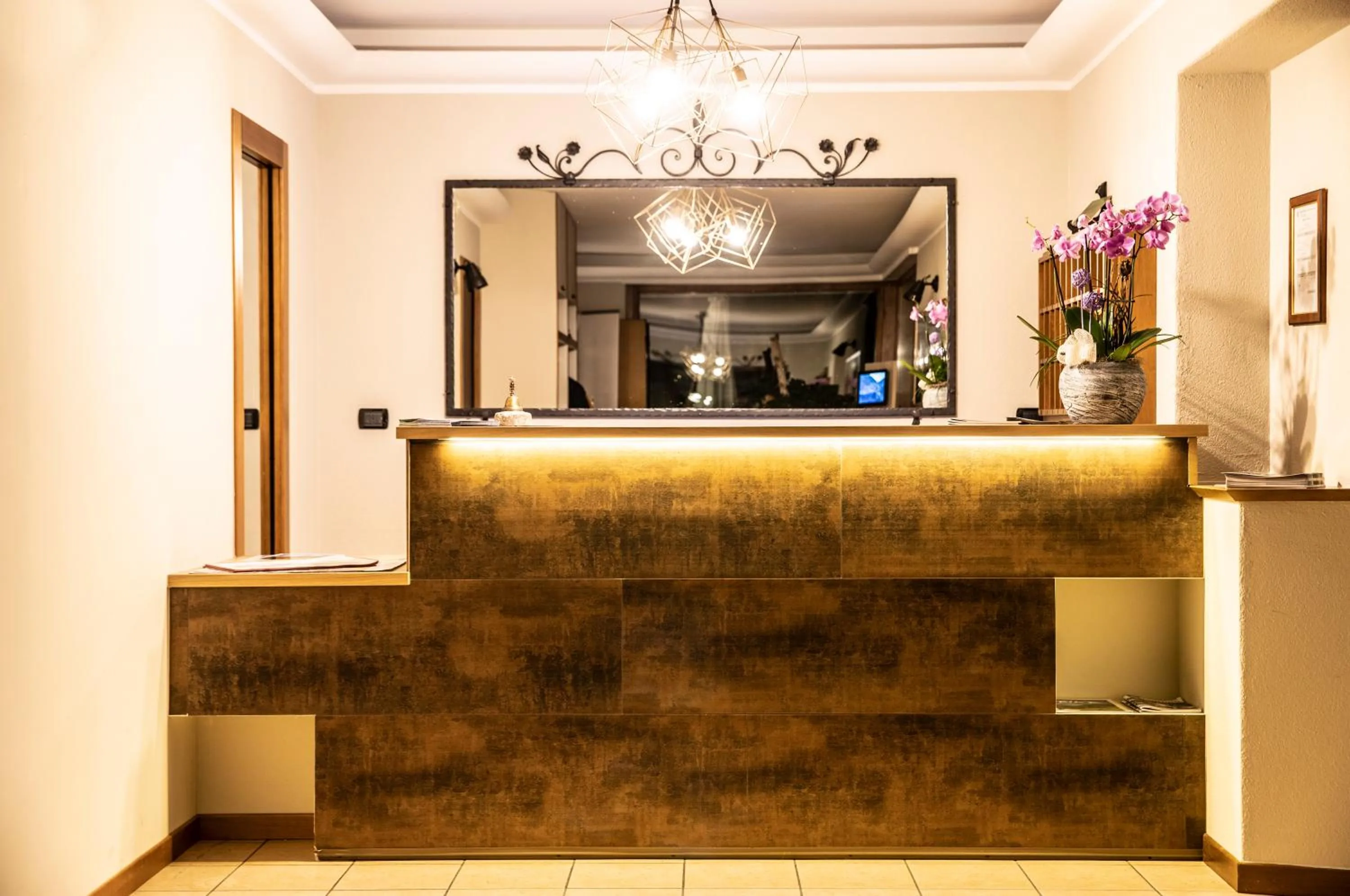 Lobby or reception in Hotel Piuro