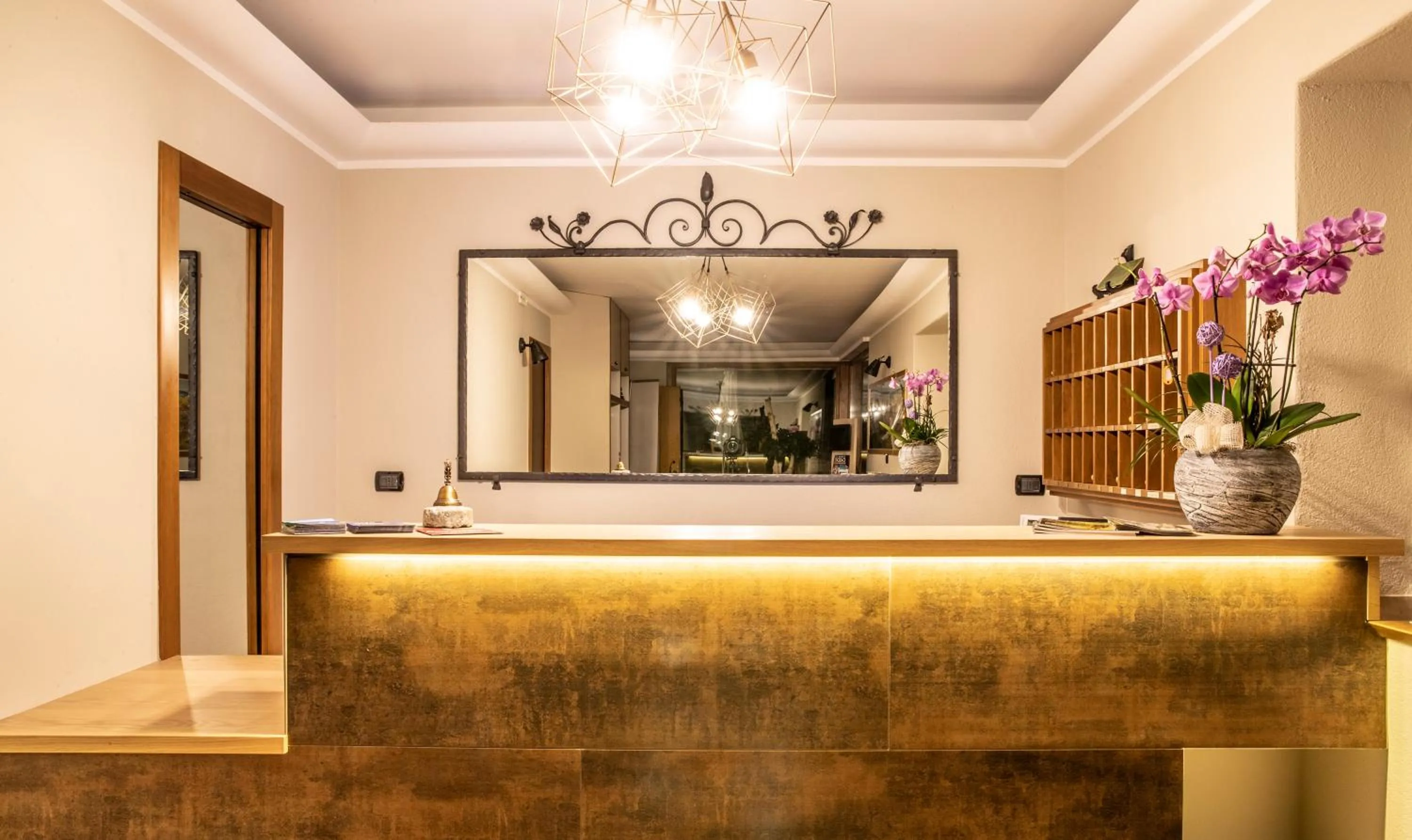 Lobby or reception in Hotel Piuro