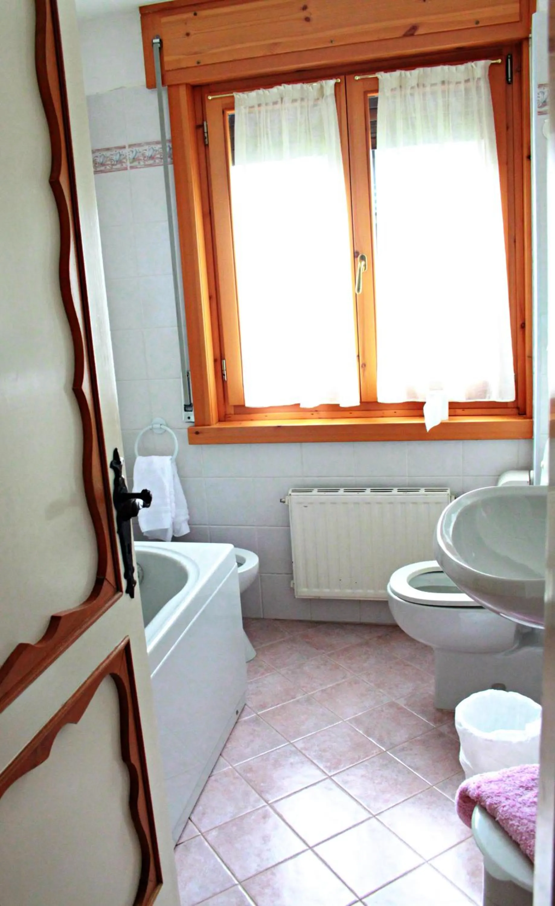 Bathroom in Albergo K2