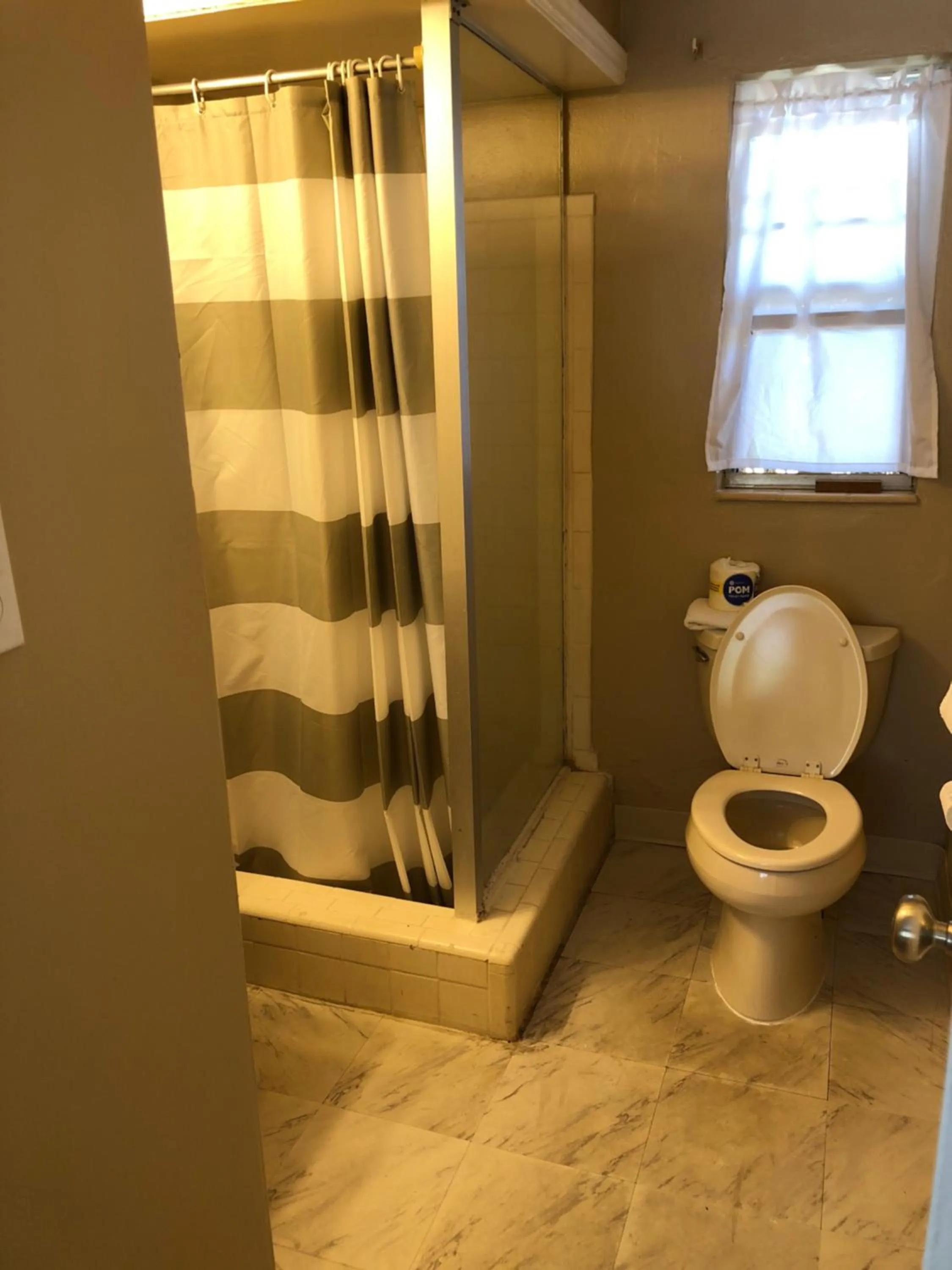 Pennwood Motor Lodge