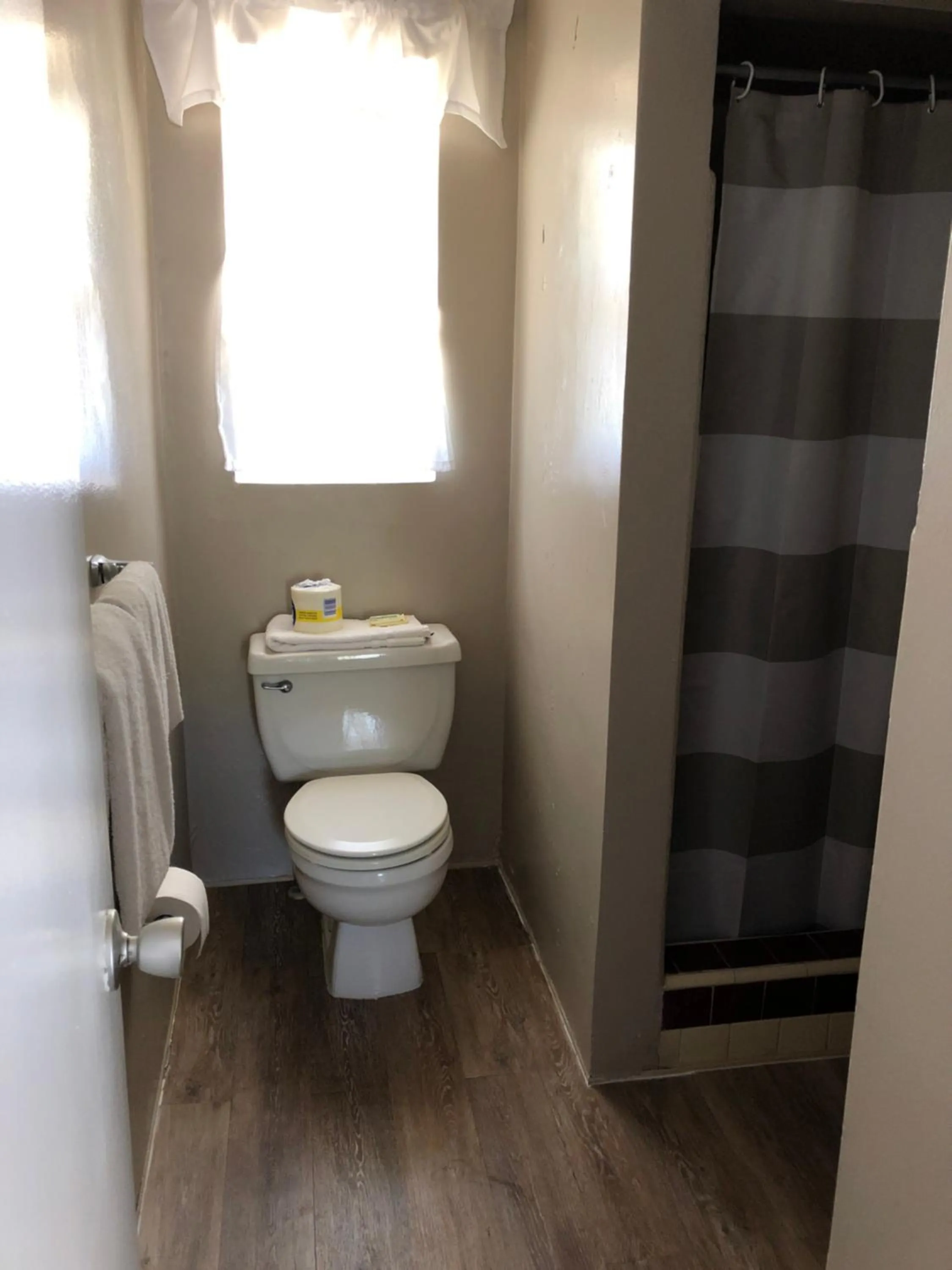 Pennwood Motor Lodge