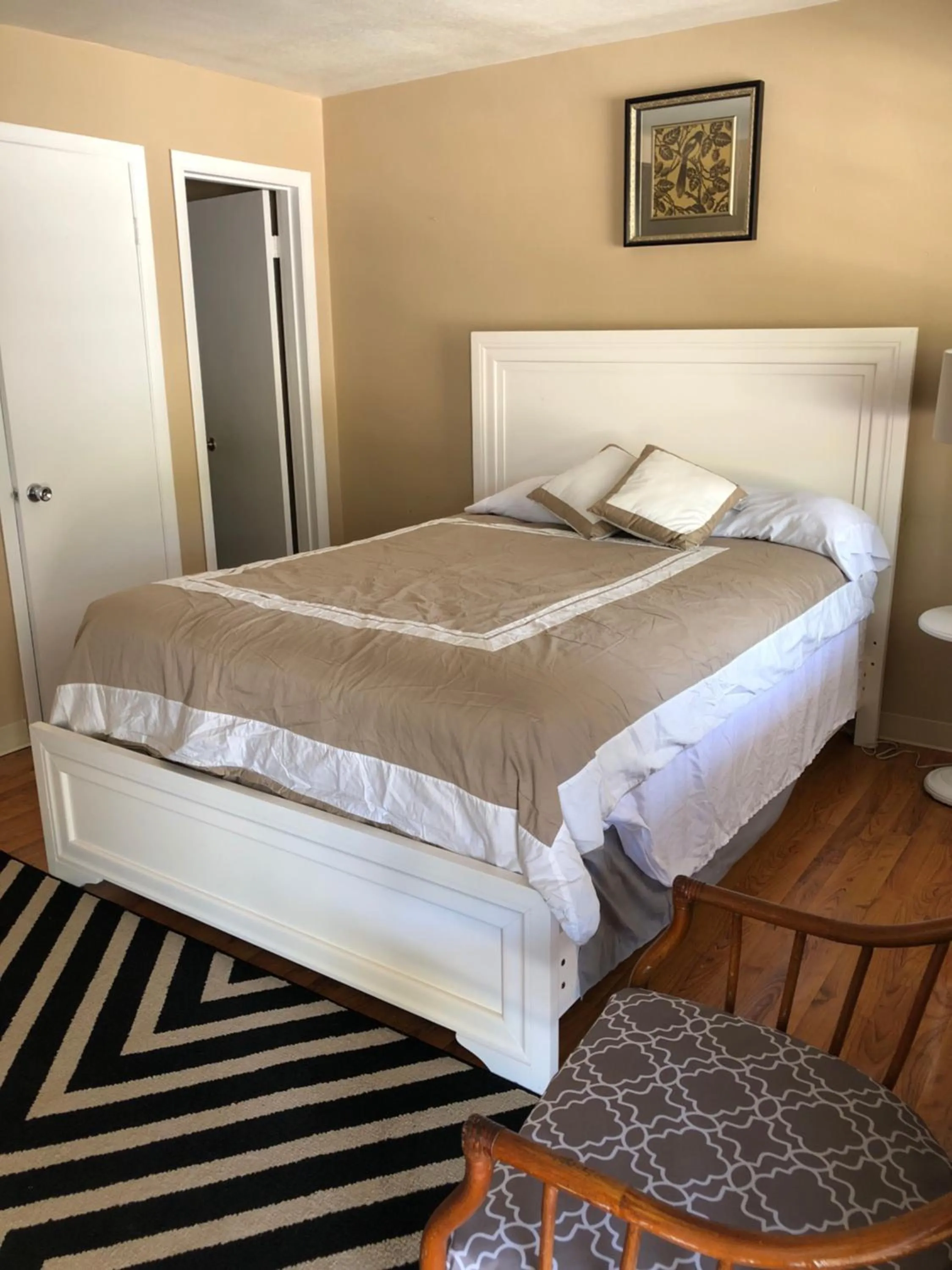 Pennwood Motor Lodge