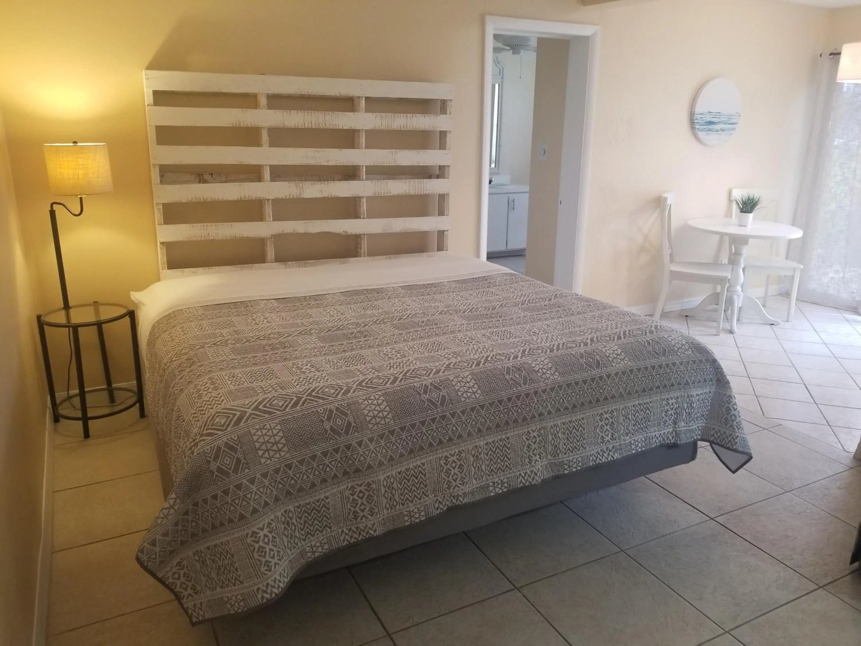 Pennwood Motor Lodge