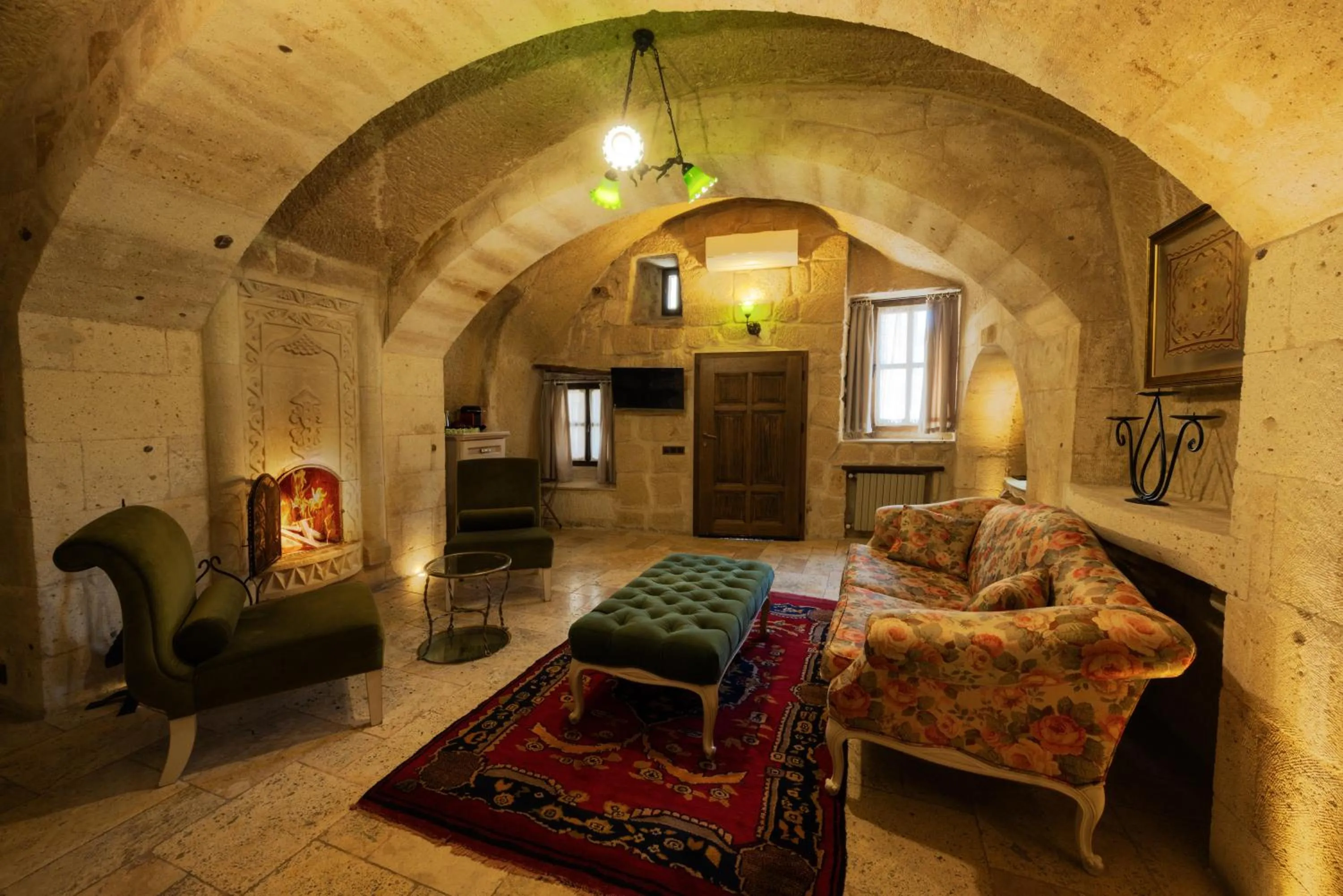 Photo of the whole room in Tafoni Houses Cave Hotel