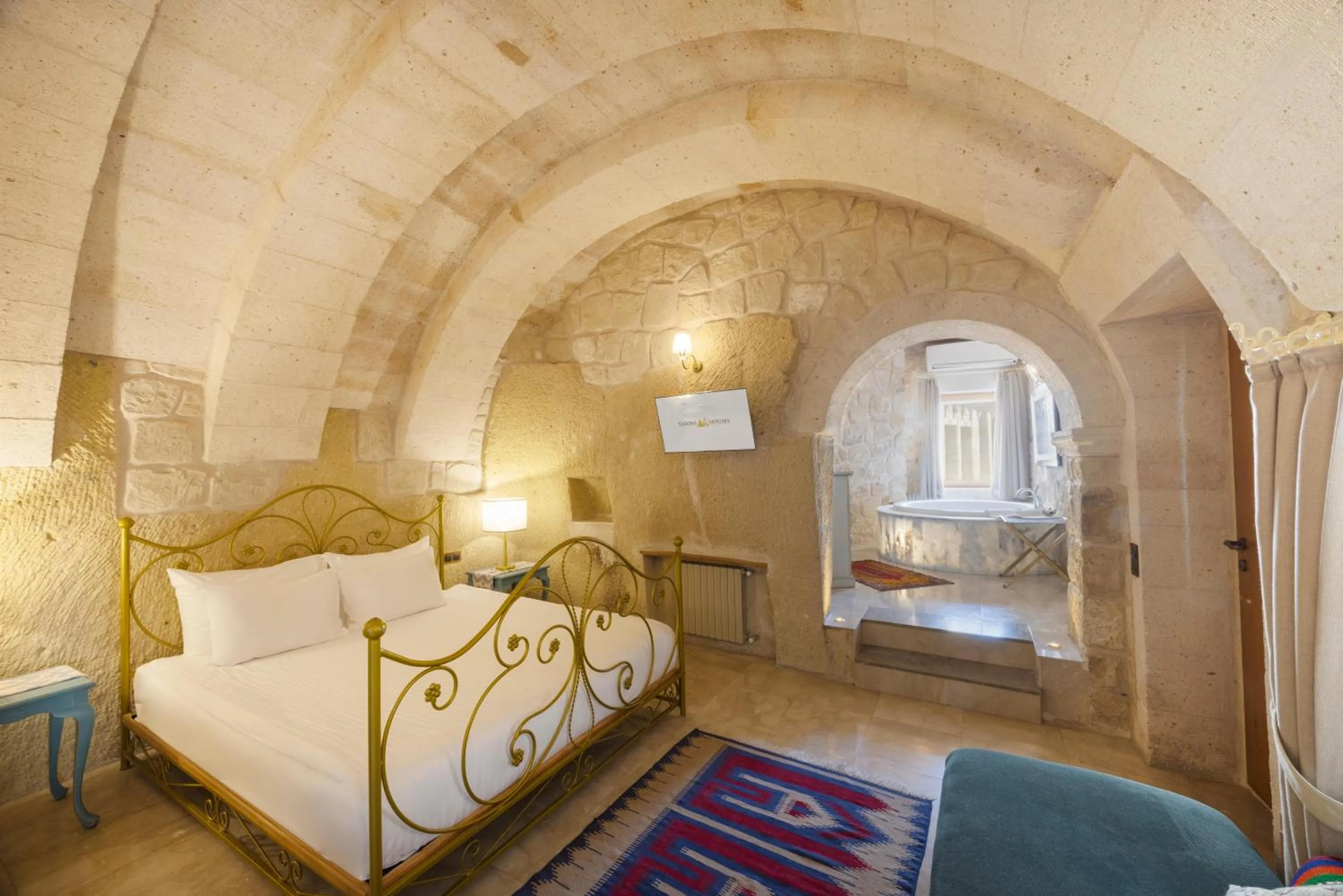 Spa and wellness centre/facilities, Bed in Tafoni Houses Cave Hotel