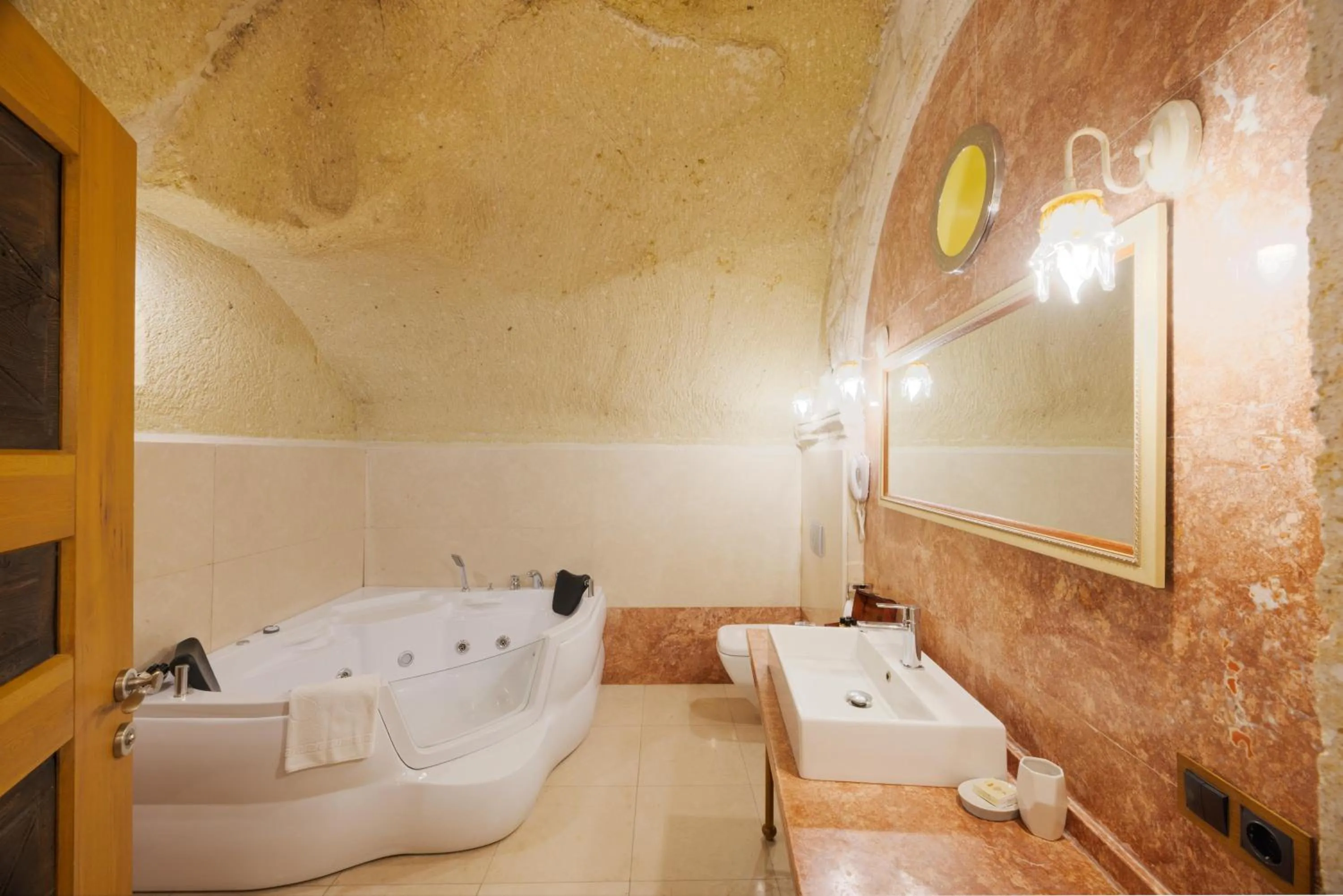 Bathroom in Tafoni Houses Cave Hotel