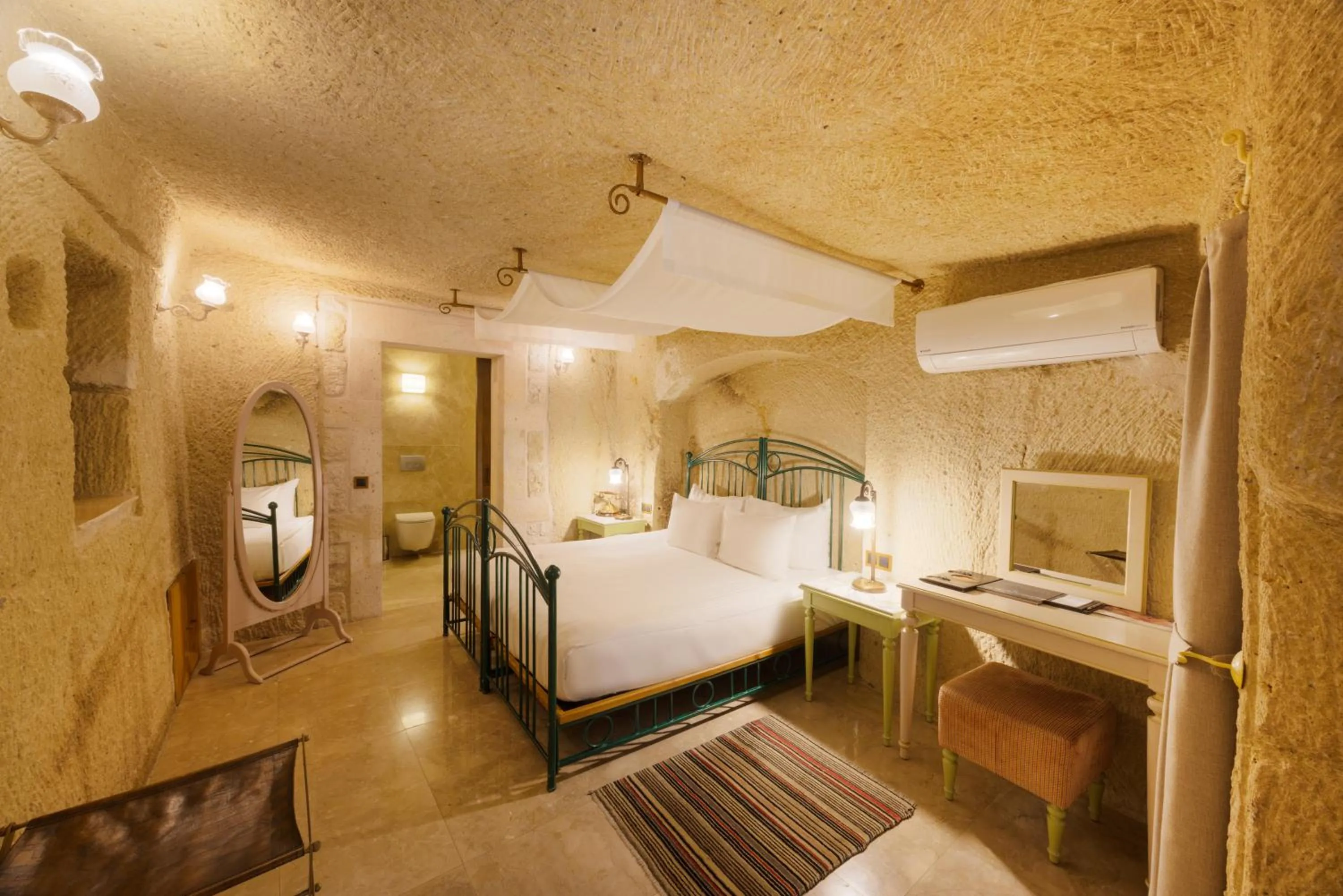 Spa and wellness centre/facilities, Bed in Tafoni Houses Cave Hotel