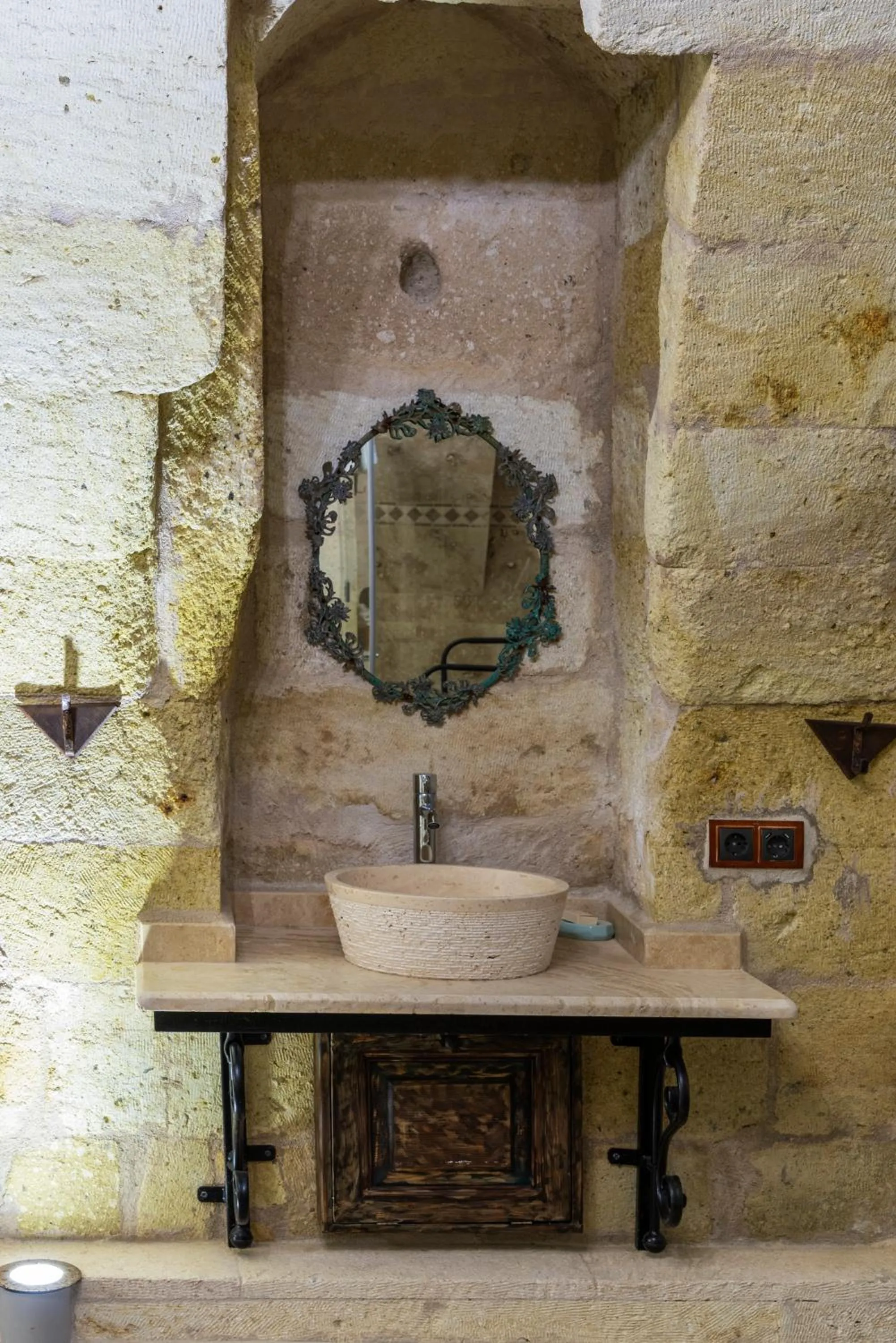 Bathroom in Tafoni Houses Cave Hotel