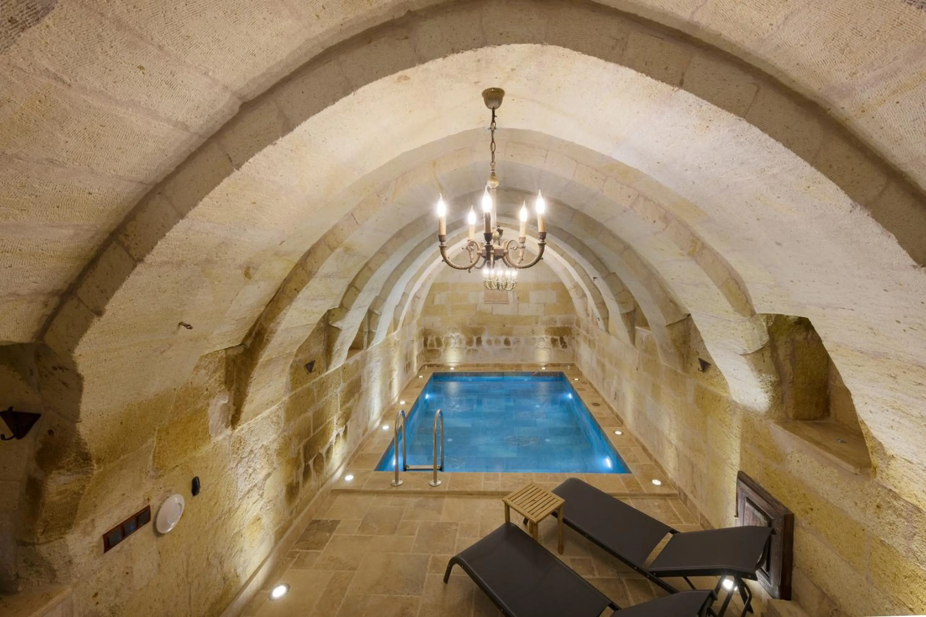 Swimming pool in Tafoni Houses Cave Hotel