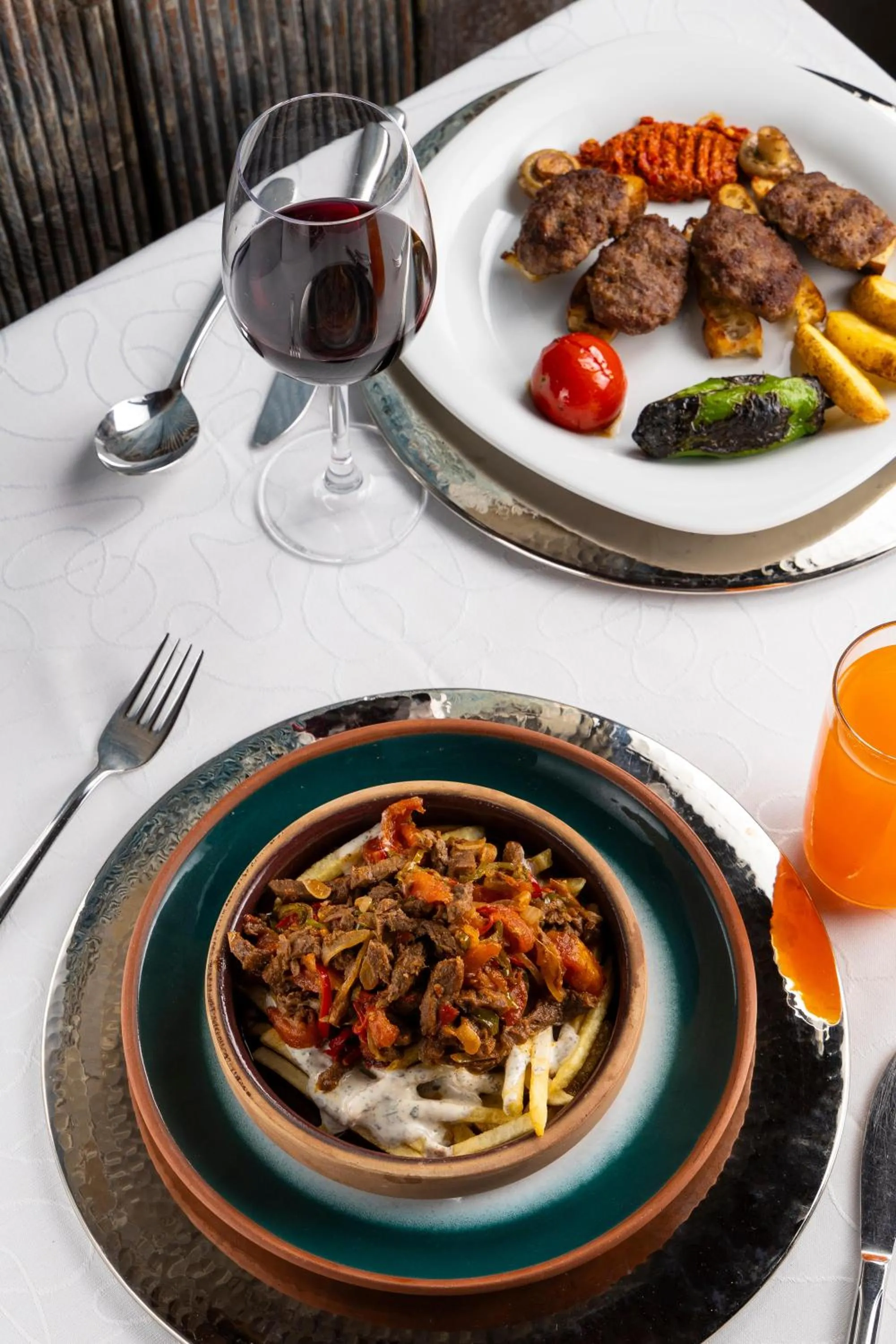 Restaurant/places to eat in Tafoni Houses Cave Hotel