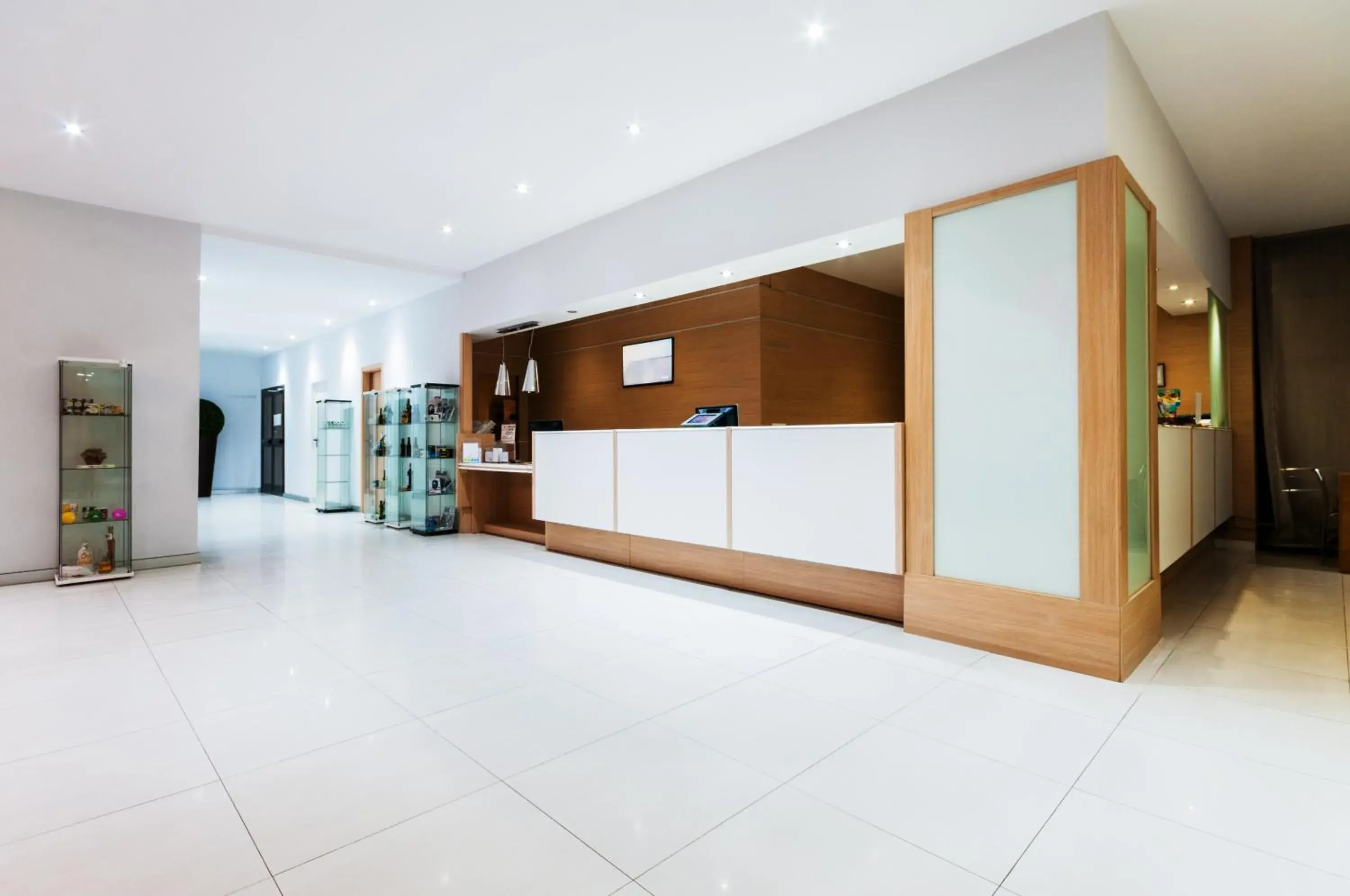 Lobby or reception in Hotel Fontana Plaza Lobby or reception in Hotel Fontana Plaza