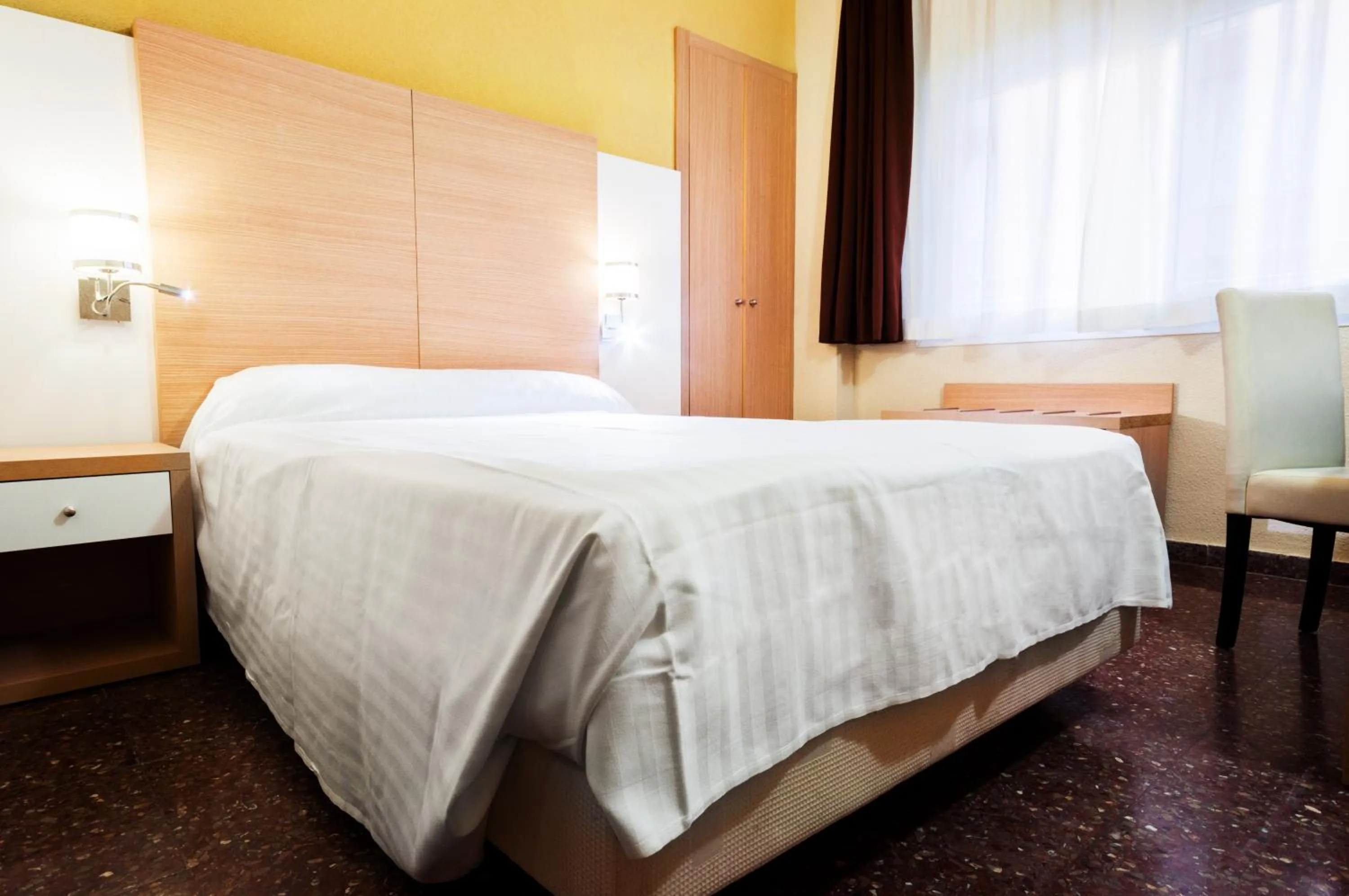 Bed in Hotel Fontana Plaza