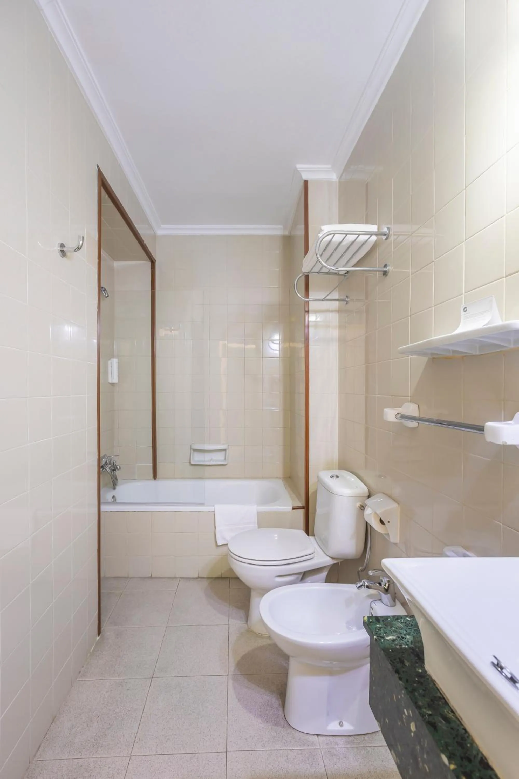 Bathroom in Itaca Colón by Soho Boutique