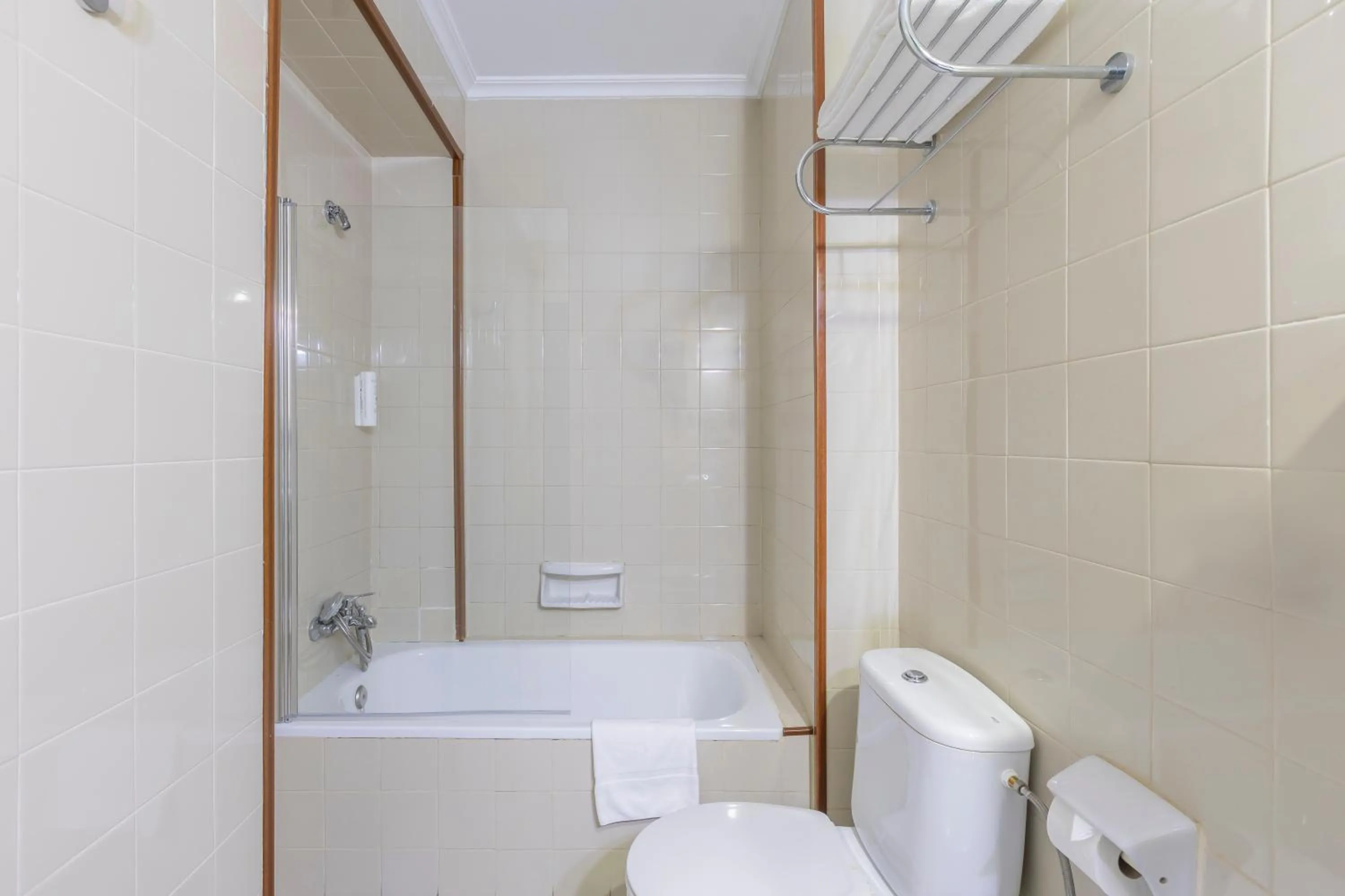 Bathroom in Itaca Colón by Soho Boutique