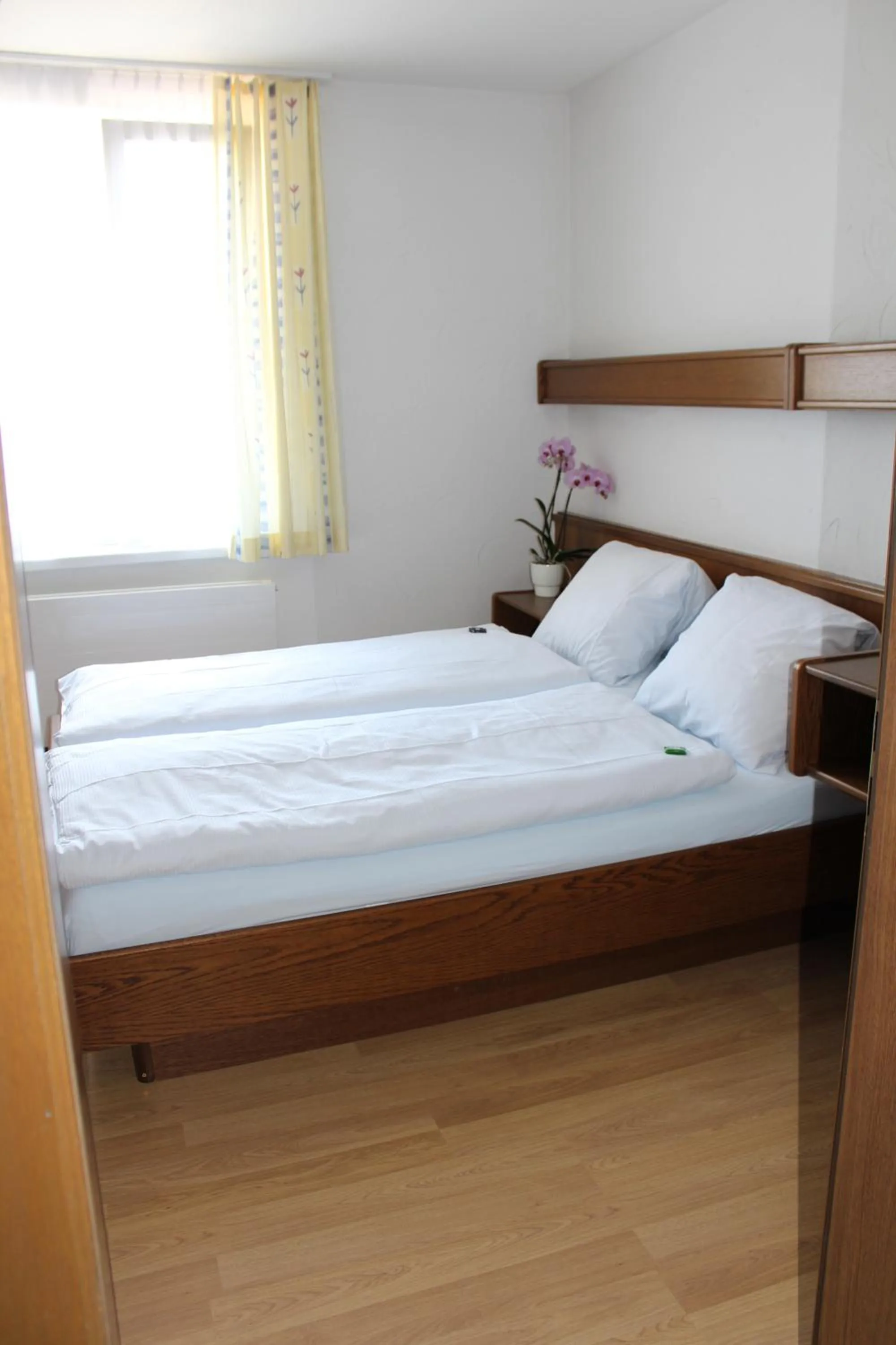 Bed in Hotel Glärnisch Hof