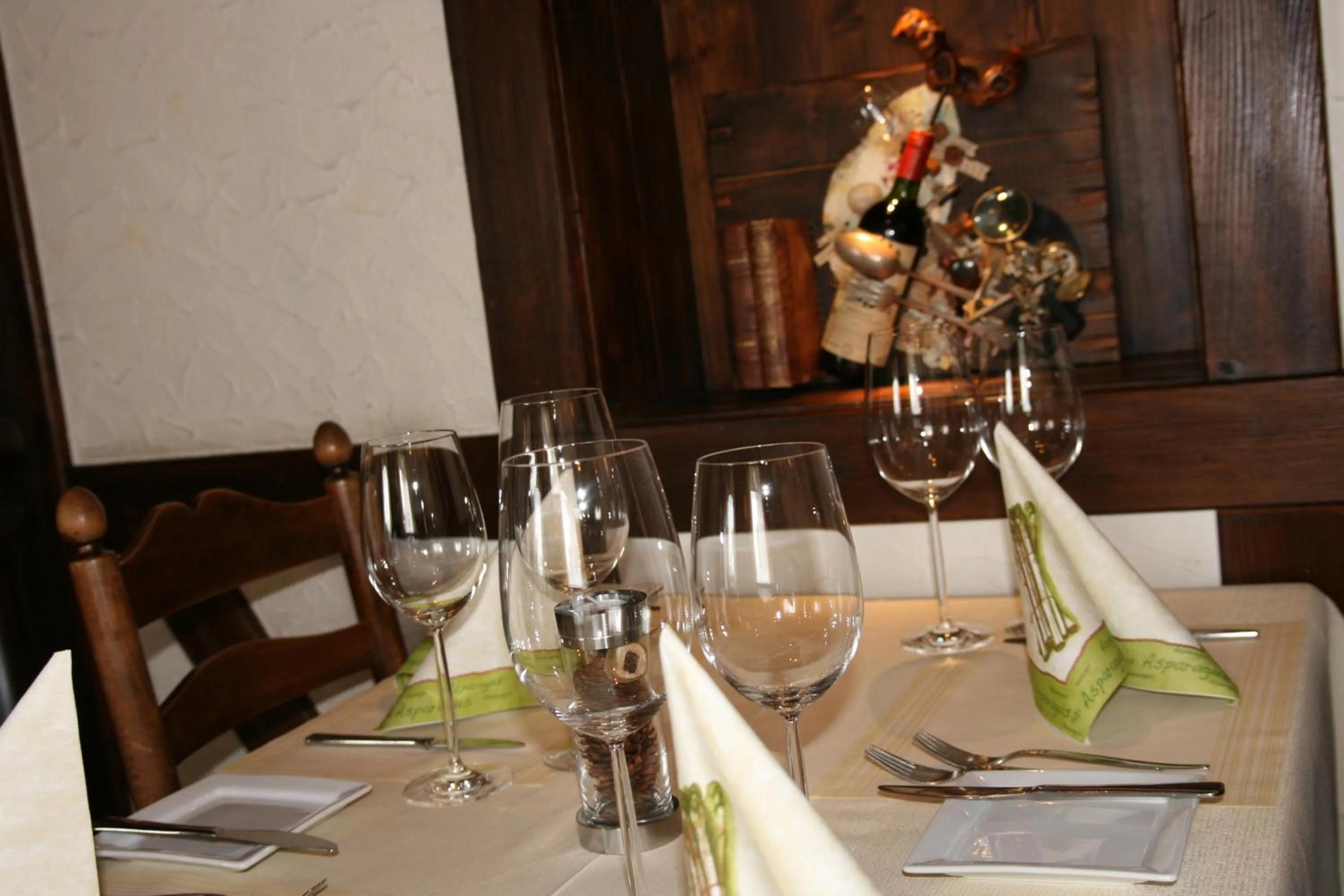 Restaurant/places to eat in Hotel Glärnisch Hof