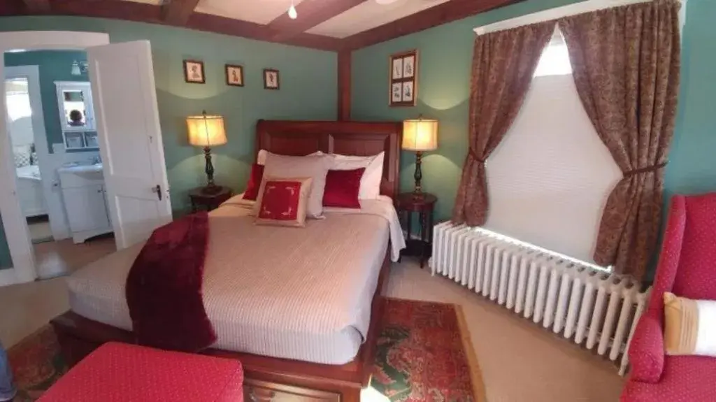 Other, Bed in 2 River Road Inn Cottages Other, Bed in 2 River Road Inn Cottages