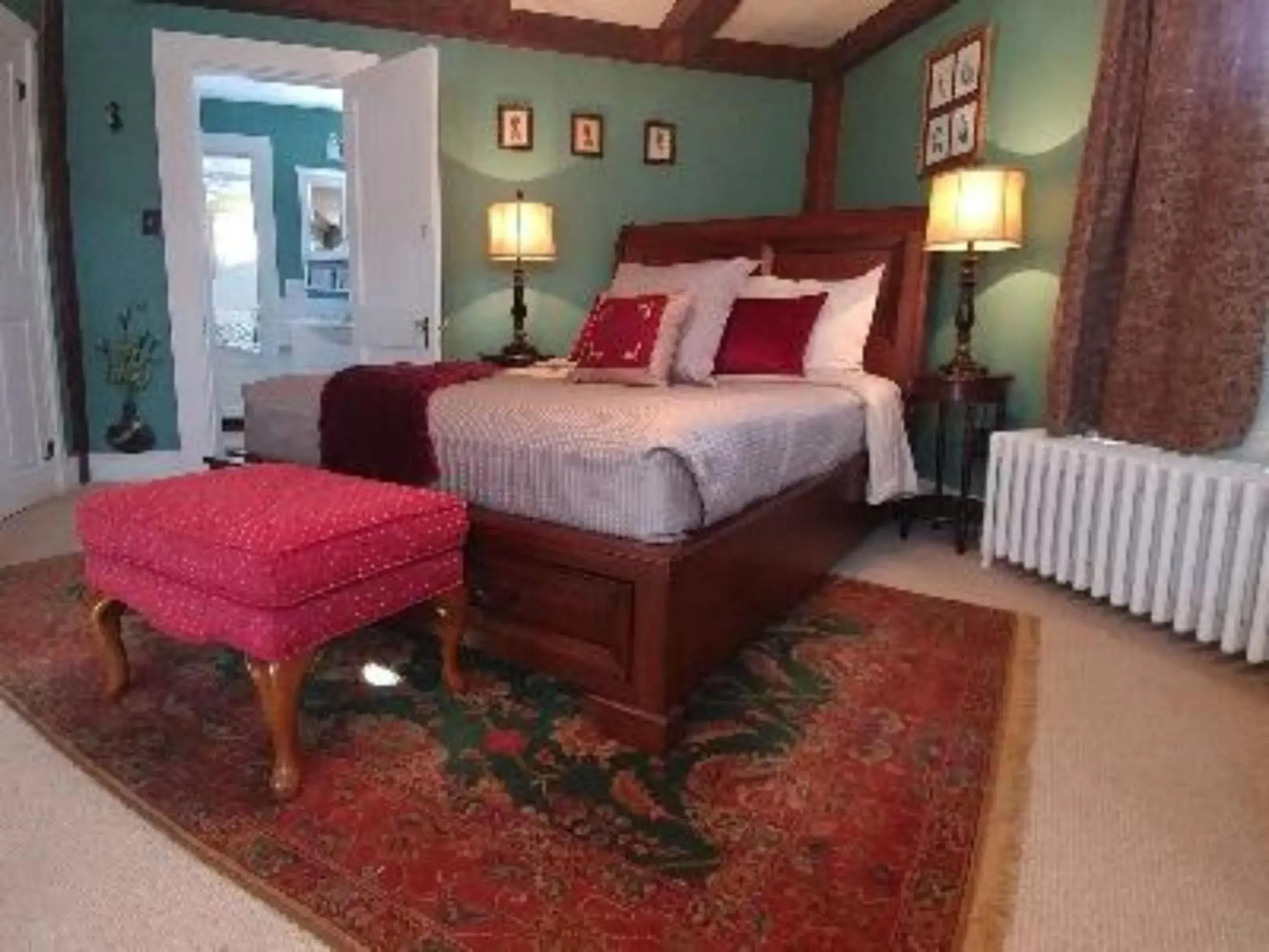 Other, Bed in 2 River Road Inn Cottages Other, Bed in 2 River Road Inn Cottages