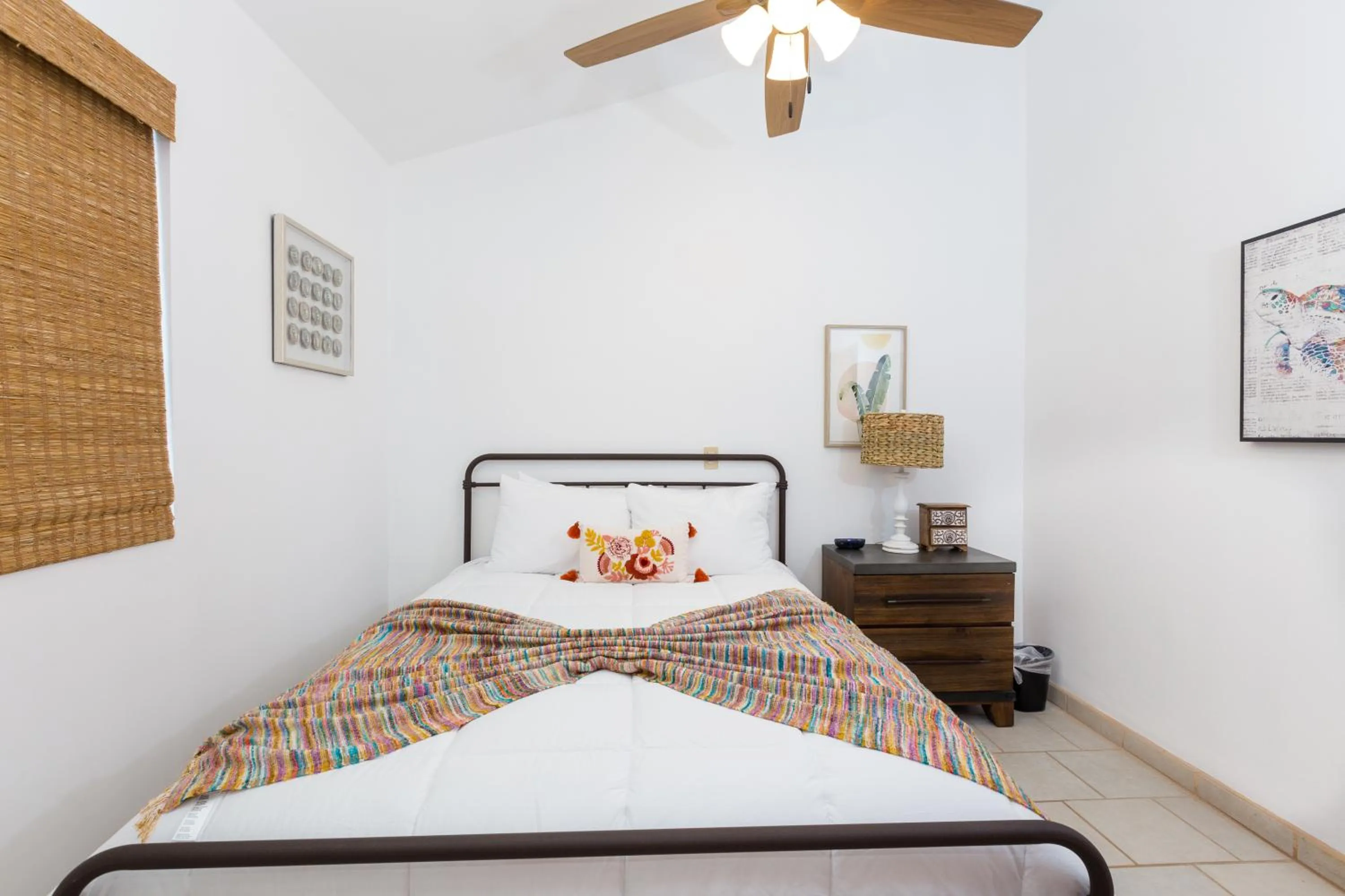 Bed in Casita de Maria by Kivoya