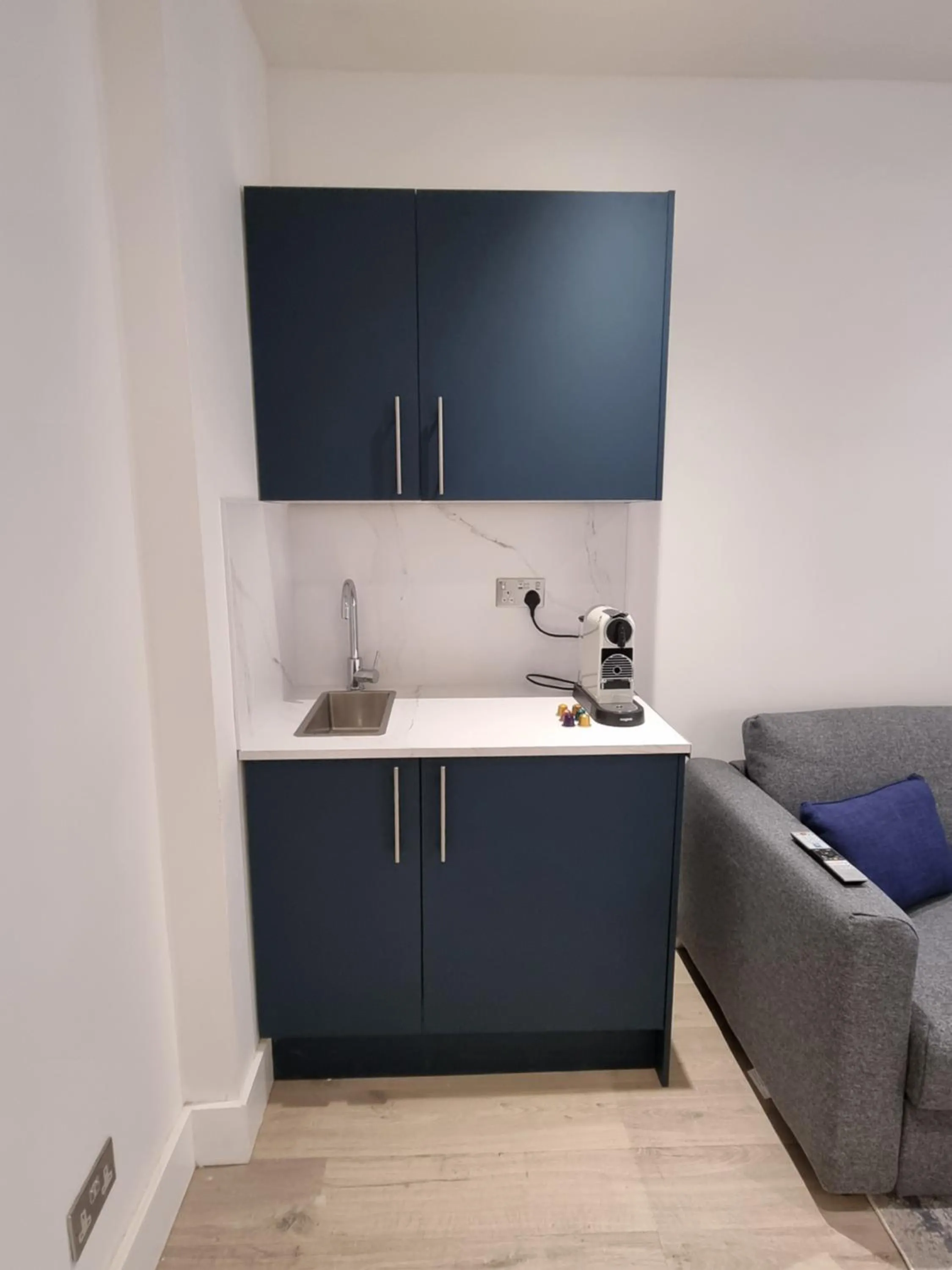 Kitchen or kitchenette in Victoria Lodgings London