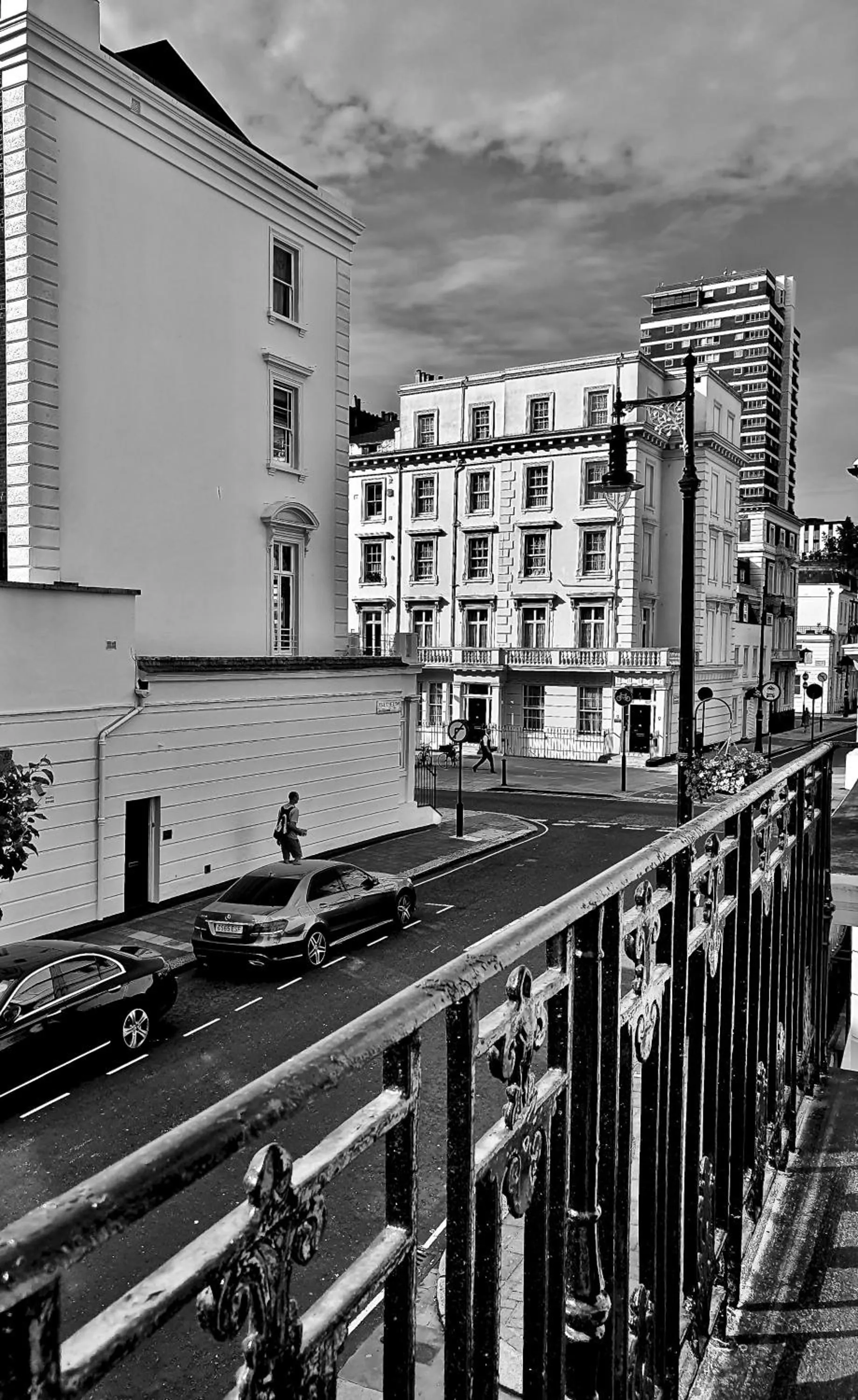Property building in Victoria Lodgings London
