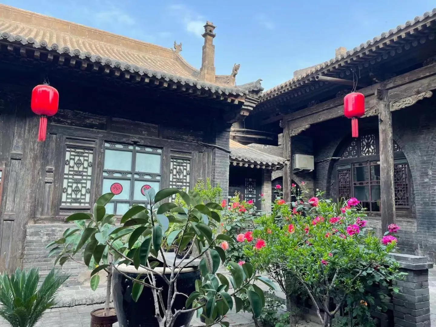 Property building in Pingyao Yide Hotel